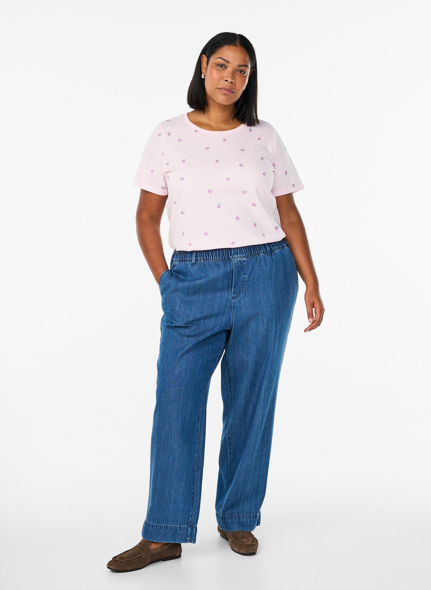ZizziT-shirt en coton biologique avec motifs brod&eacute;s, Rose, Model image number 1