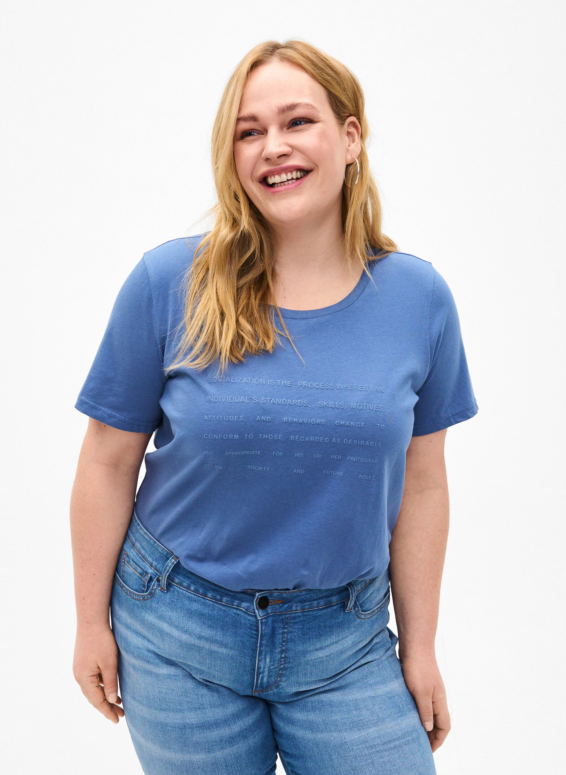 Zizzi T-shirt avec motif de texte, Moonlight B. W.Navy, Model image number 0