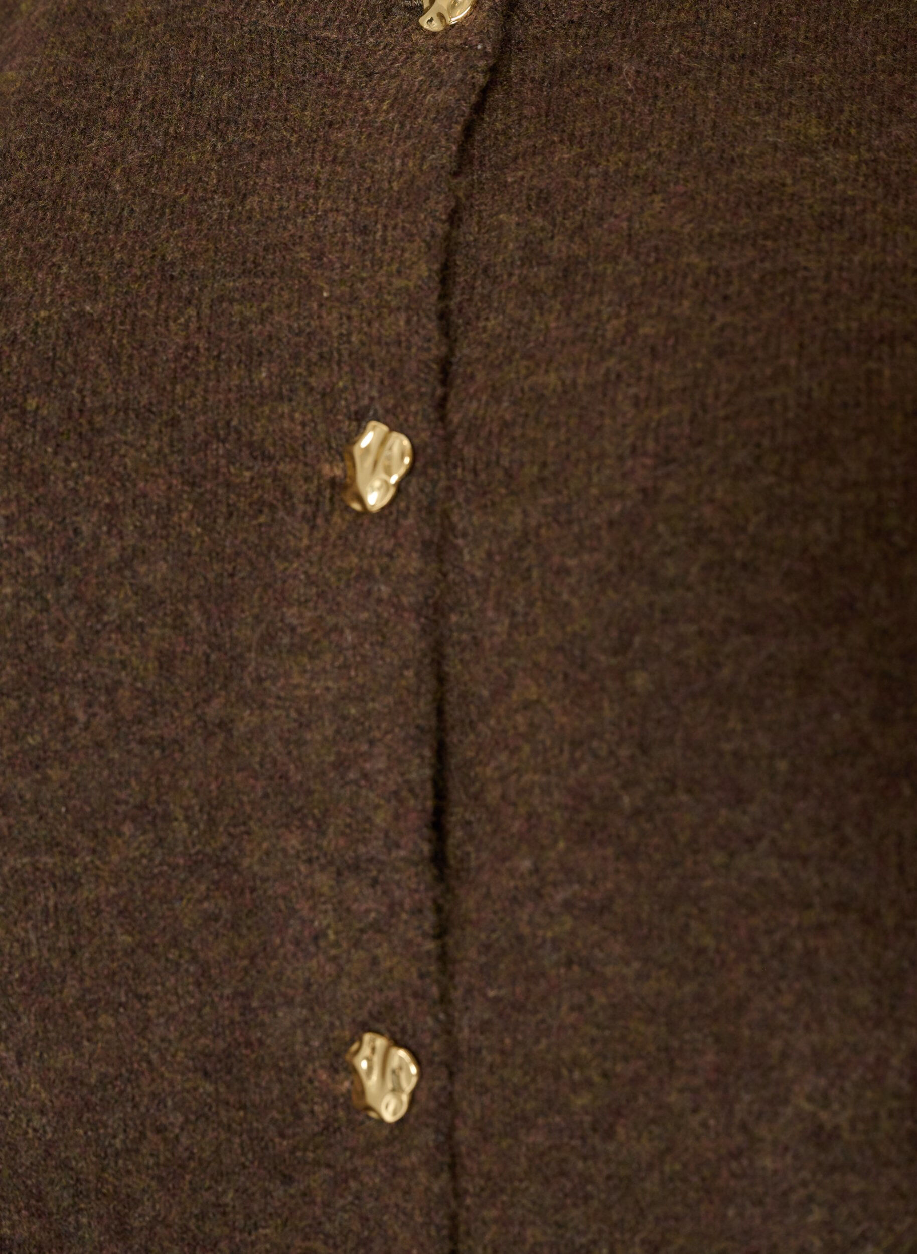 ZizziGilet en maille &agrave; boutons d&eacute;coratifs, Marron, Packshot image number 2