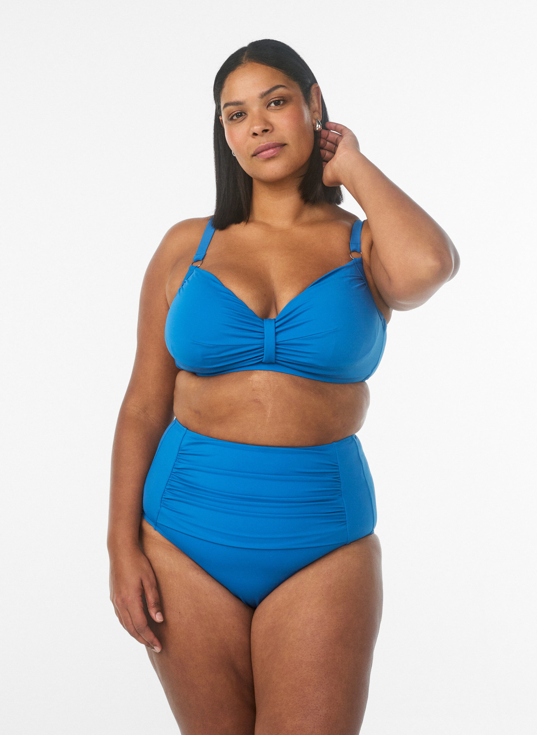 Zizzi Soutien-gorge de bikini &agrave; armatures avec drap&eacute;, Bleu, Model image number 1