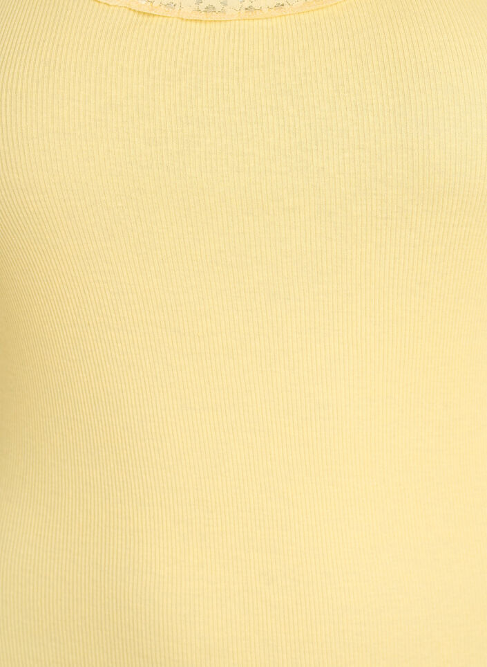 Haut avec bordure en dentelle, Jaune clair, Packshot image number 2