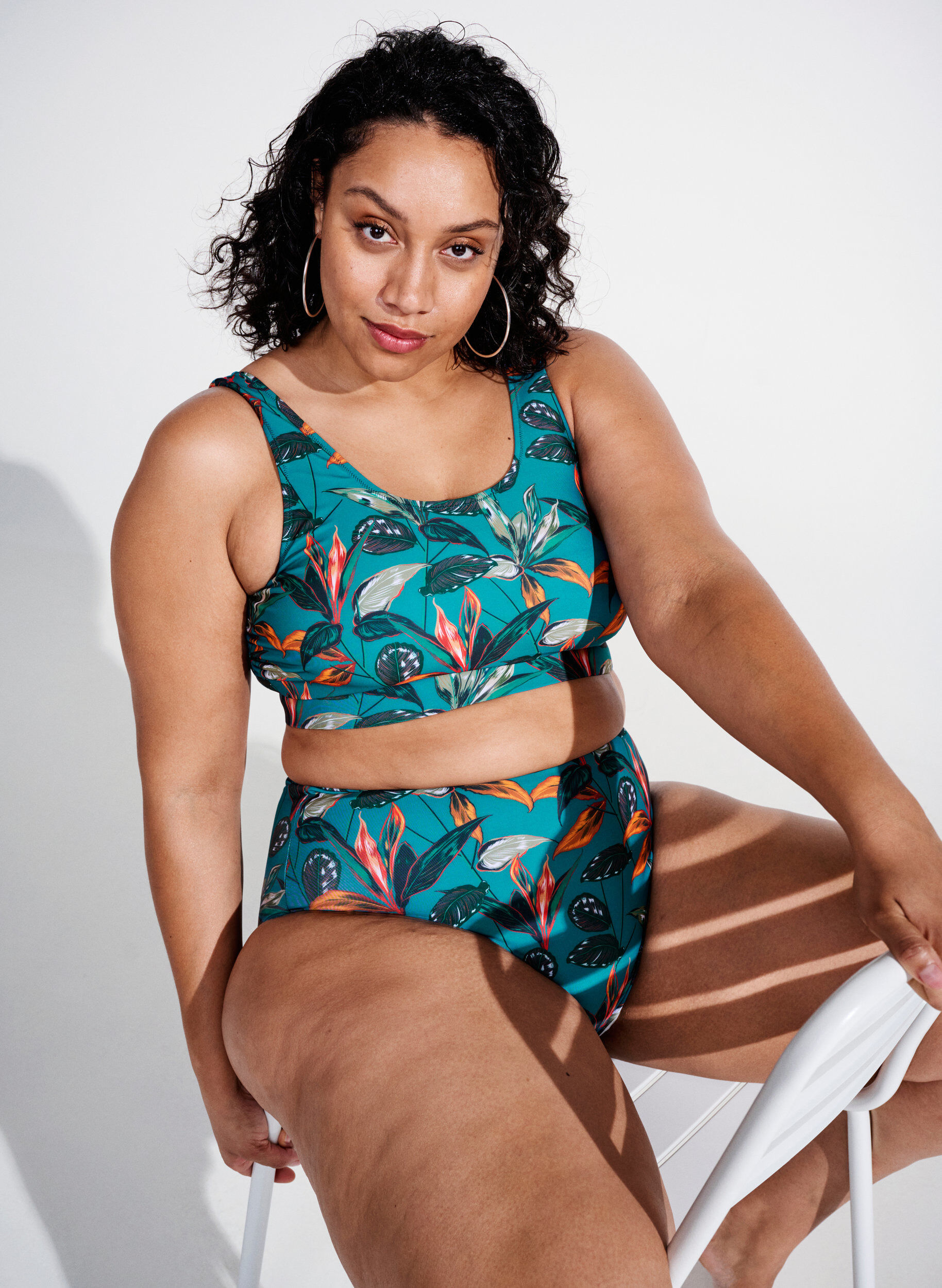 Zizzi Bas de bikini taille haute avec imprim&eacute;, Turquoise, Image image number 0