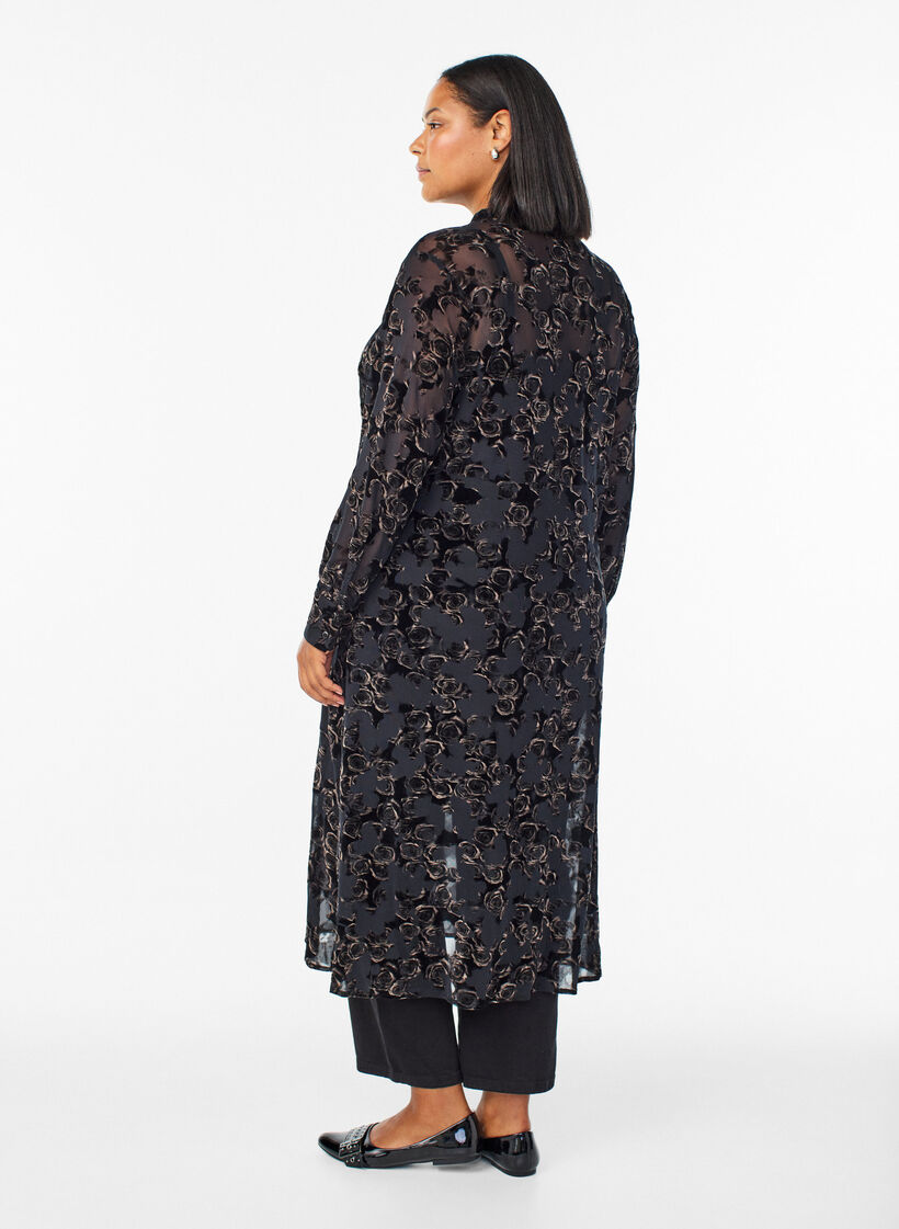 Robe mi-longue en maille avec des roses en velours, Noir, Model image number 1