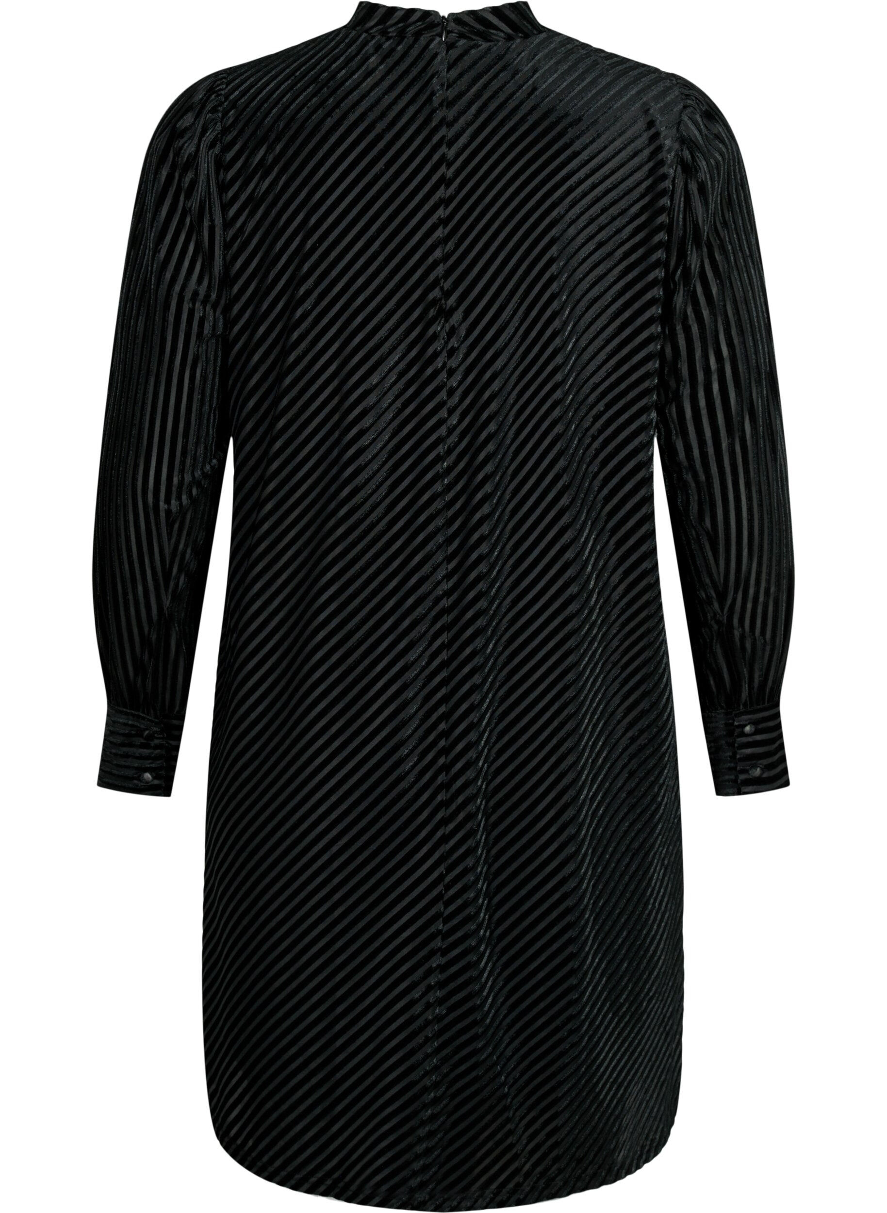Zizzi Robe textur&eacute;e en velours, Black, Packshot image number 1