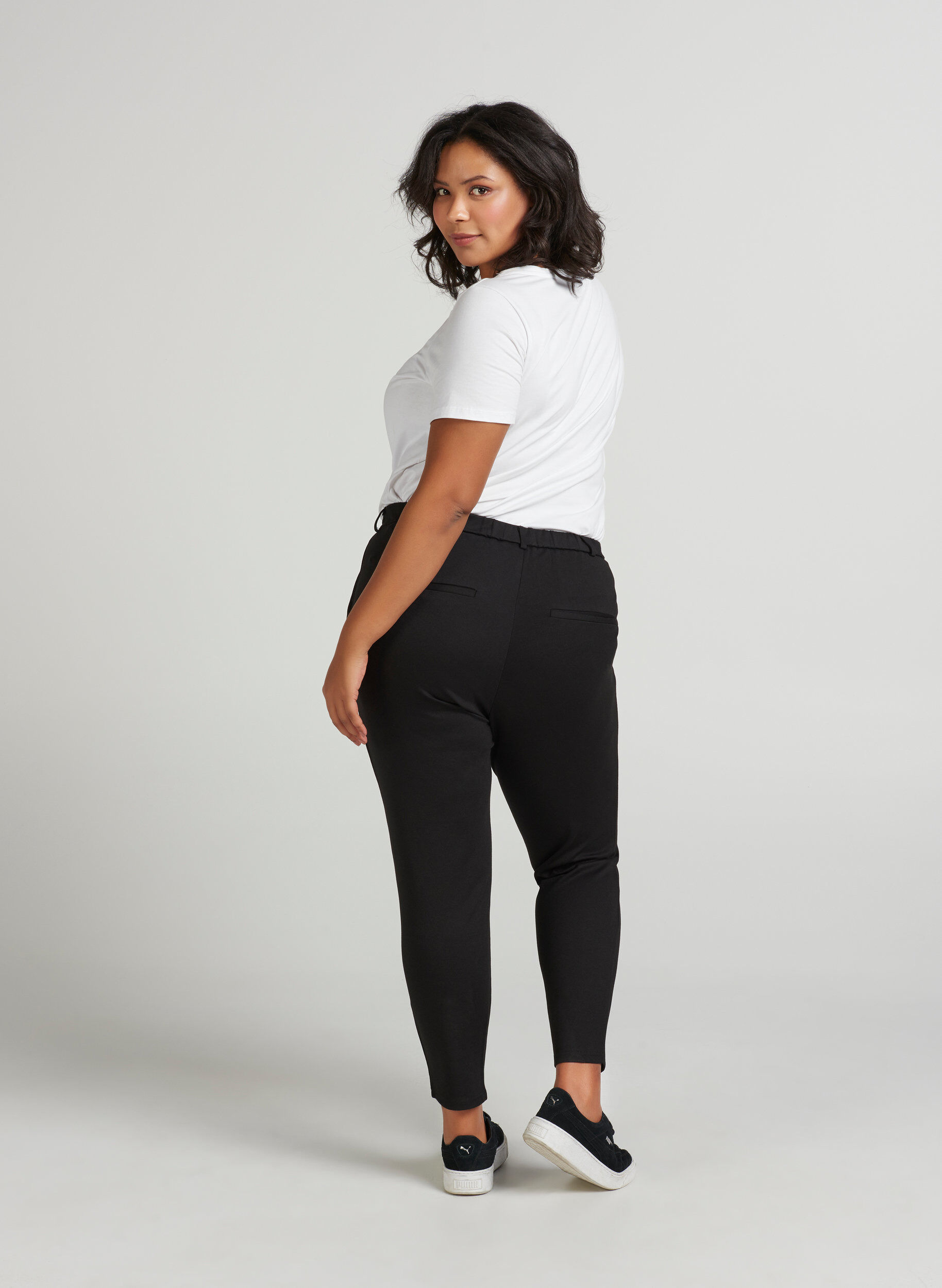Zizzi Pantalon Maddison, Black, Model image number 1