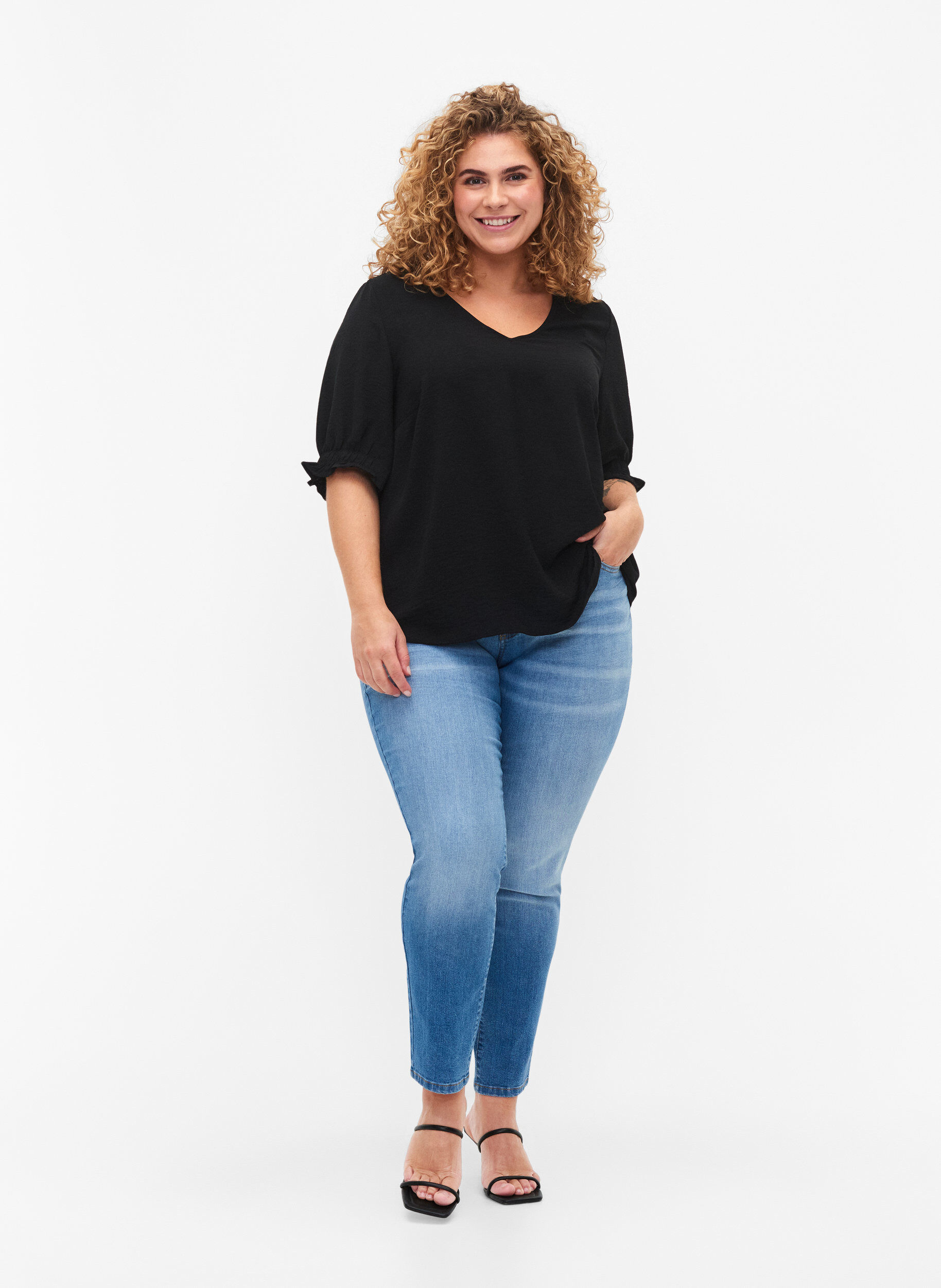 ZizziBlouse avec col en V , Black, Model image number 2