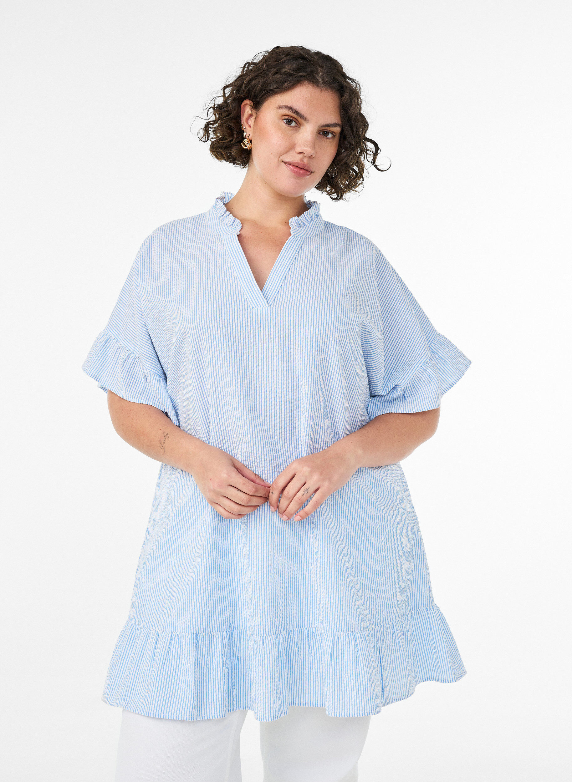 ZizziTunique en coton &agrave; rayures et avec volants, Bleu Clair, Model image number 0