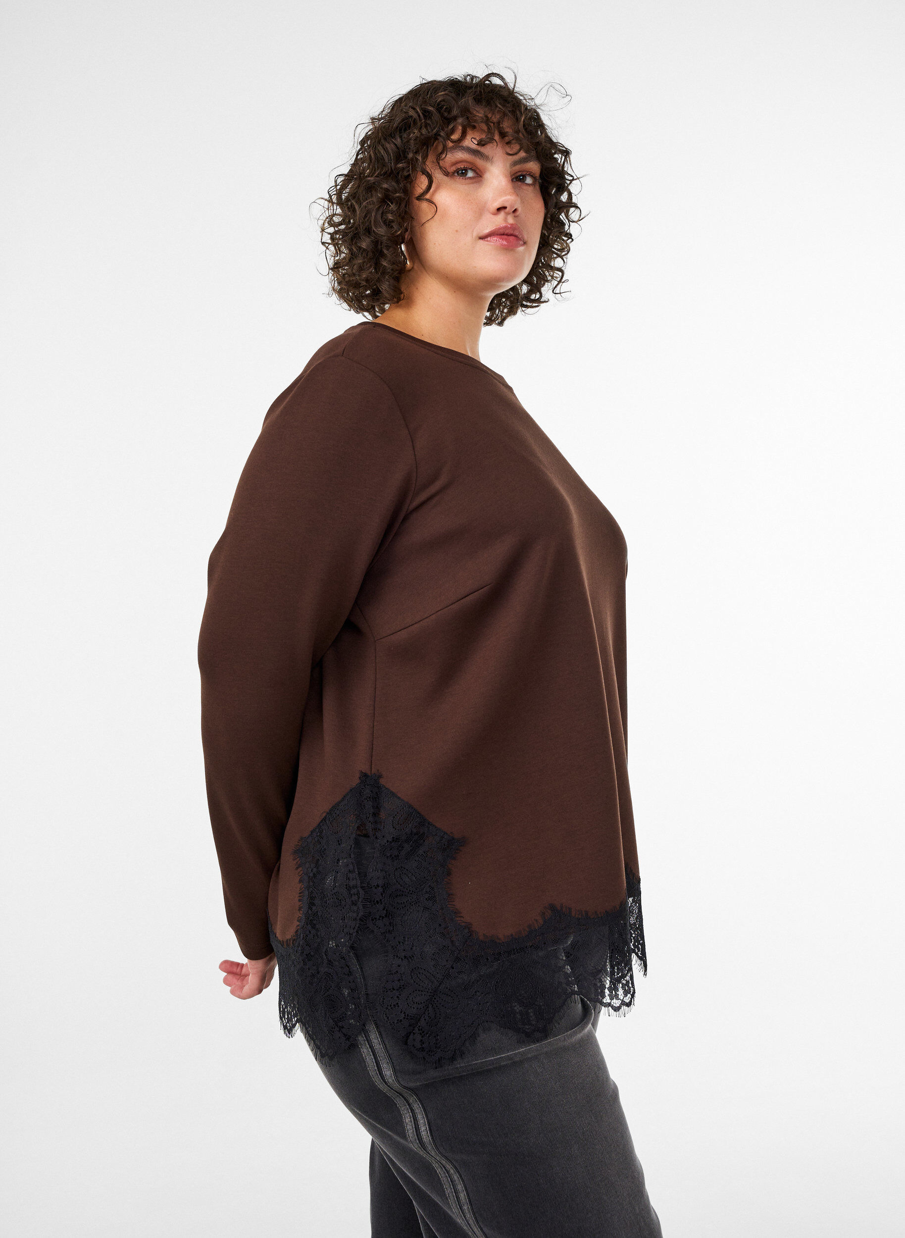 ZizziBlouse en jersey avec dentelle, Marron, Model image number 3