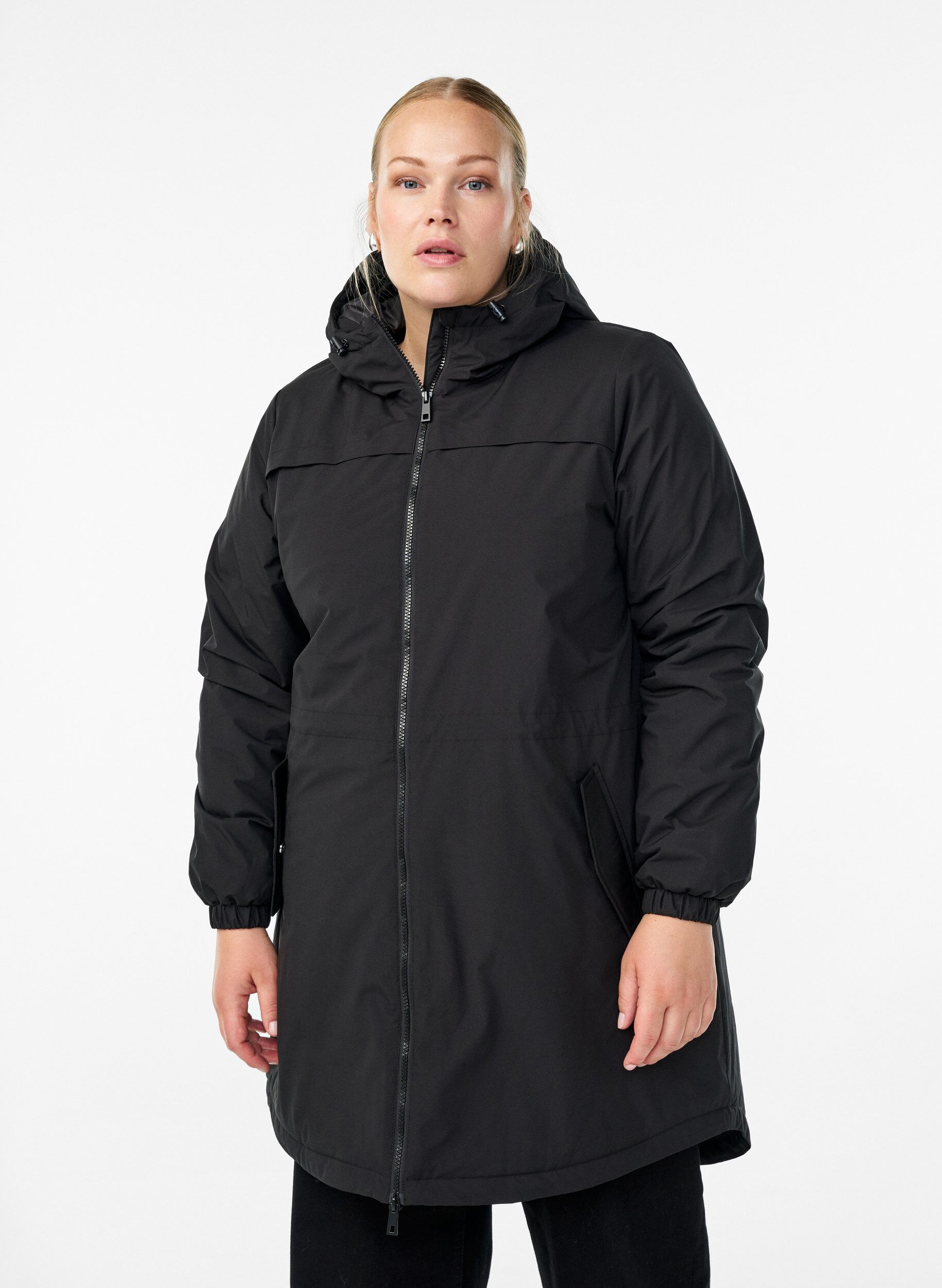 Parka matelass&eacute;e l&eacute;g&egrave;re &agrave; capuche, Noir, Model