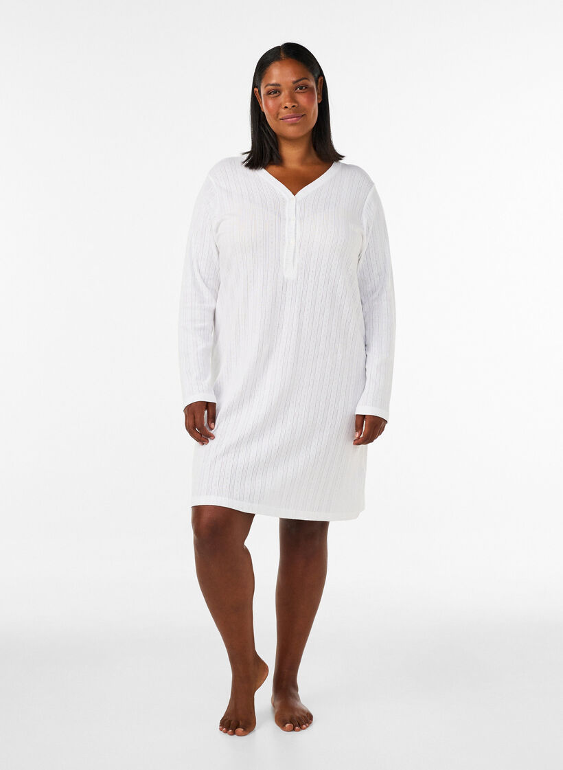 Nuisette en coton biologique avec broderie ajour&eacute;e, Blanc, Model image number 1