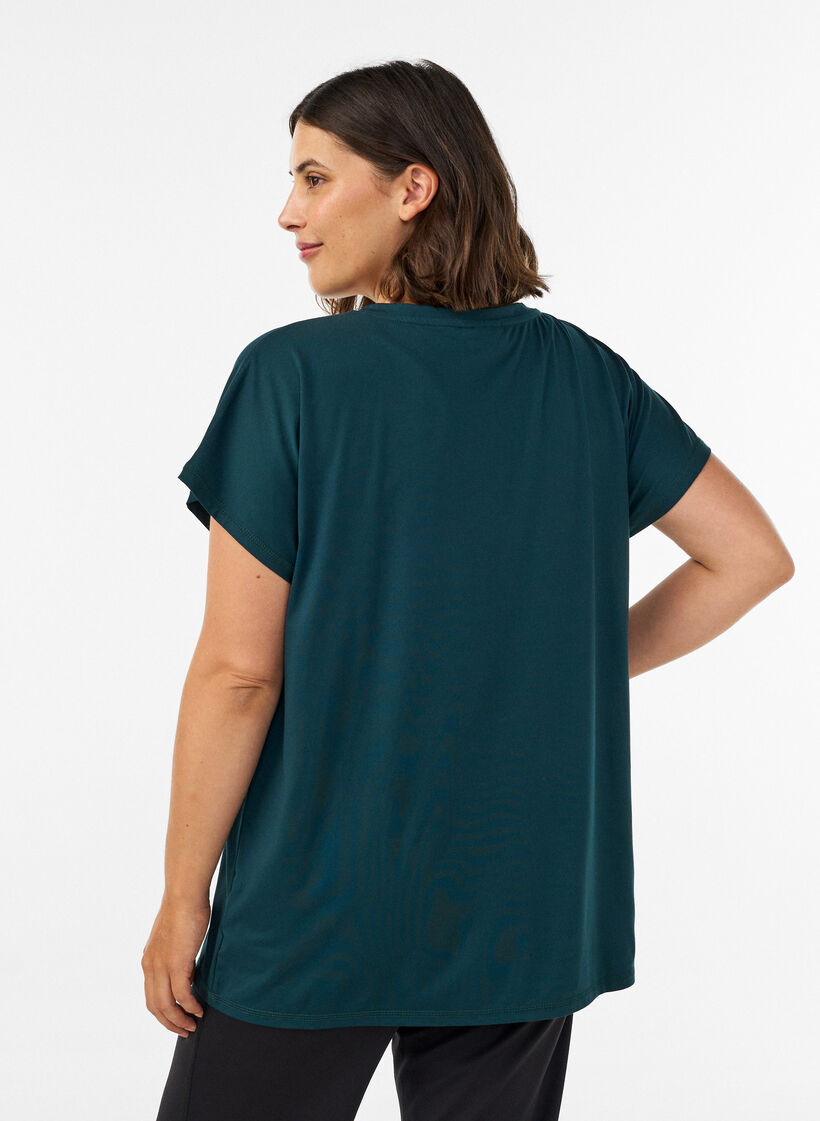 Loose training t-shirt with V-neck, Vert fonc&eacute;, Model image number 2