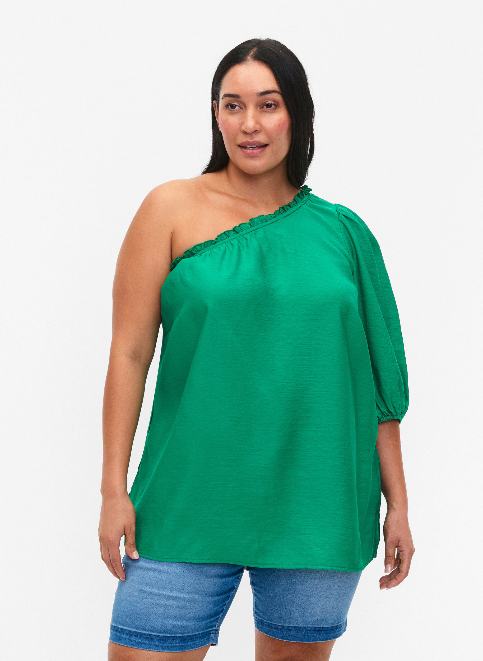 Zizzi blouse &agrave; une &eacute;paule en viscose, Vert, Model image number 0