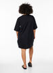 Robe t-shirt en coton jusqu'aux genoux, Noir, Model image number 2