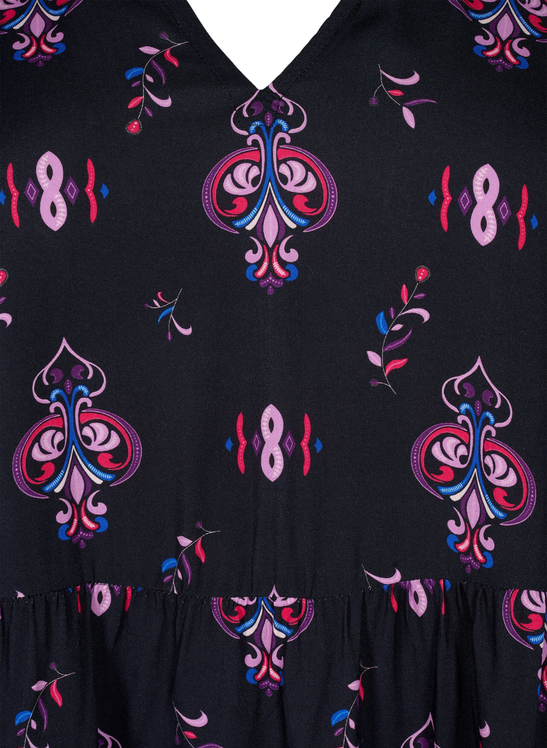 Zizzi Robe &agrave; manches longues en viscose avec imprim&eacute;, Black Pink AOP, Packshot image number 2