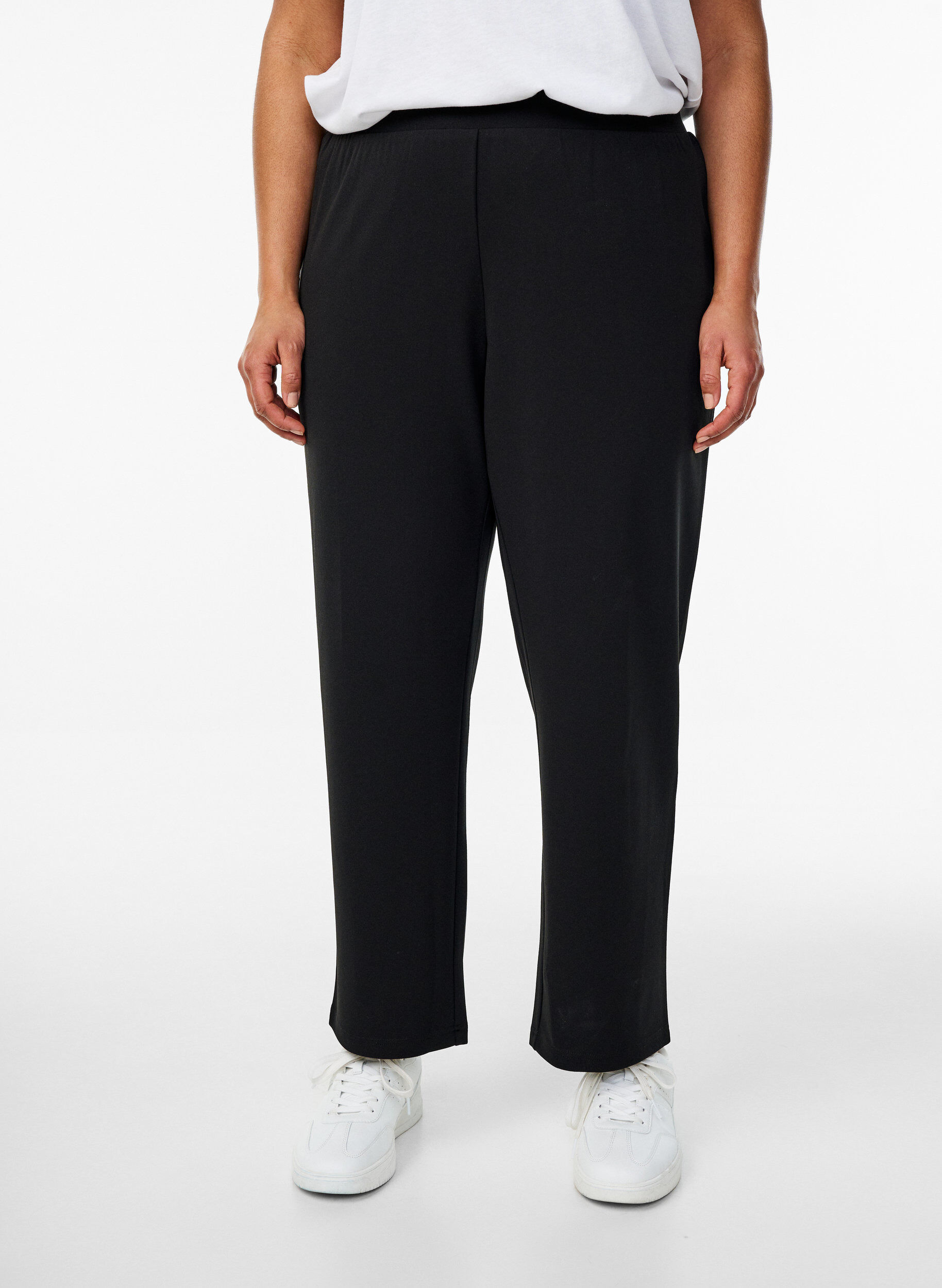 ZizziPantalon &agrave; coupe droite, Noir, Model image number 2