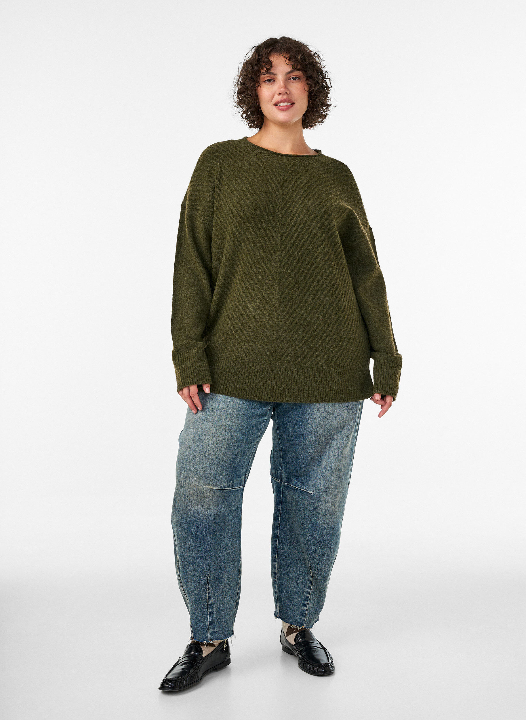 ZizziBlouse en maille avec motif c&ocirc;tel&eacute; en V et fentes, Vert fonc&eacute;, Model image number 1