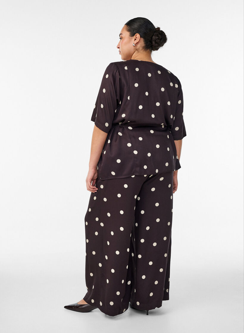Pantalon en viscose &agrave; pois et &agrave; coupe ample, Marron, Model image number 2