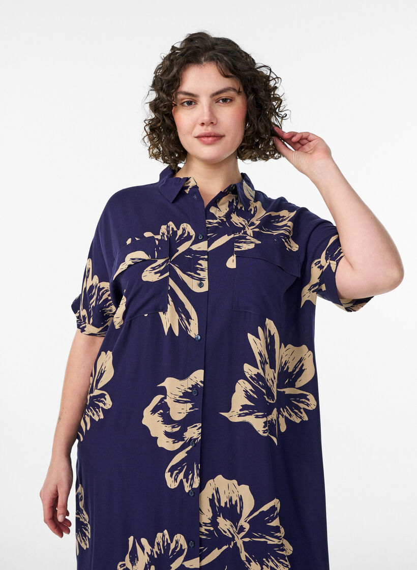 Robe chemise longue avec manches courtes, Bleu, Model image number 2