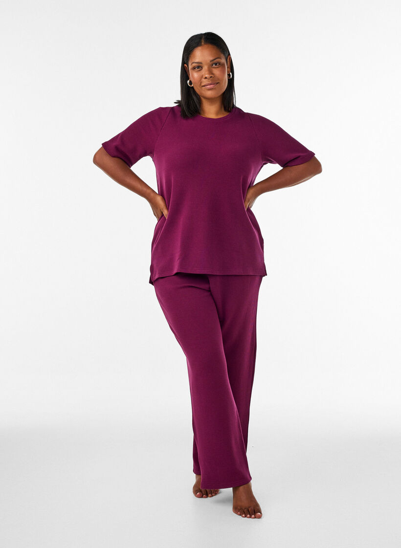 Pantalon ample textur&eacute; &agrave; taille haute, Bordeaux, Model image number 0