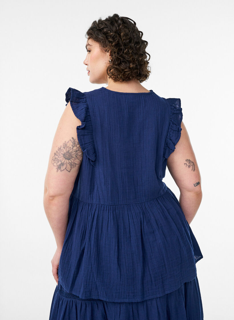Blouse sans manches en mousseline de coton avec volants, Bleu, Model image number 2