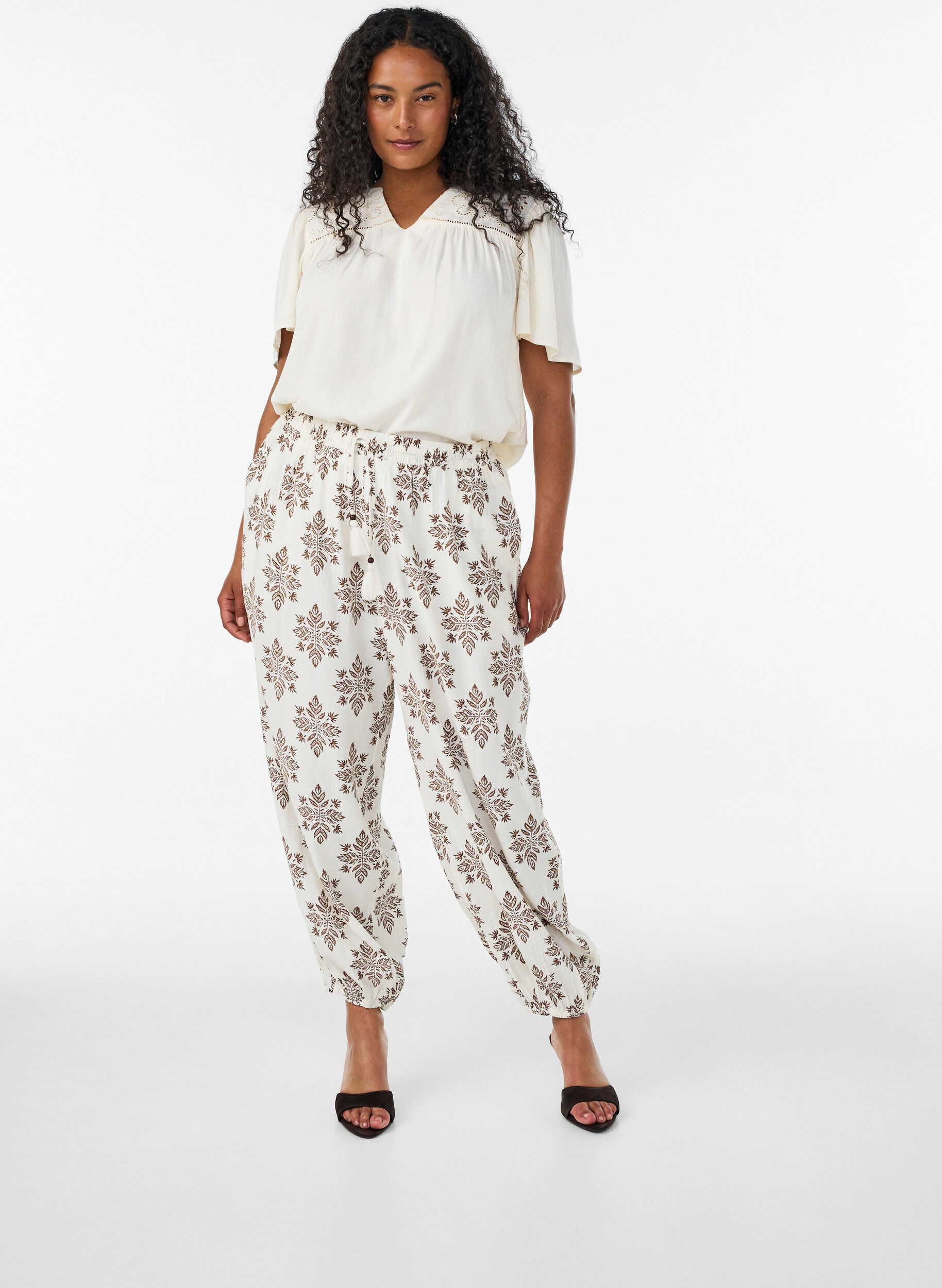 ZizziPantalon ballon taille haute &agrave; motifs, Vanille, Model image number 0