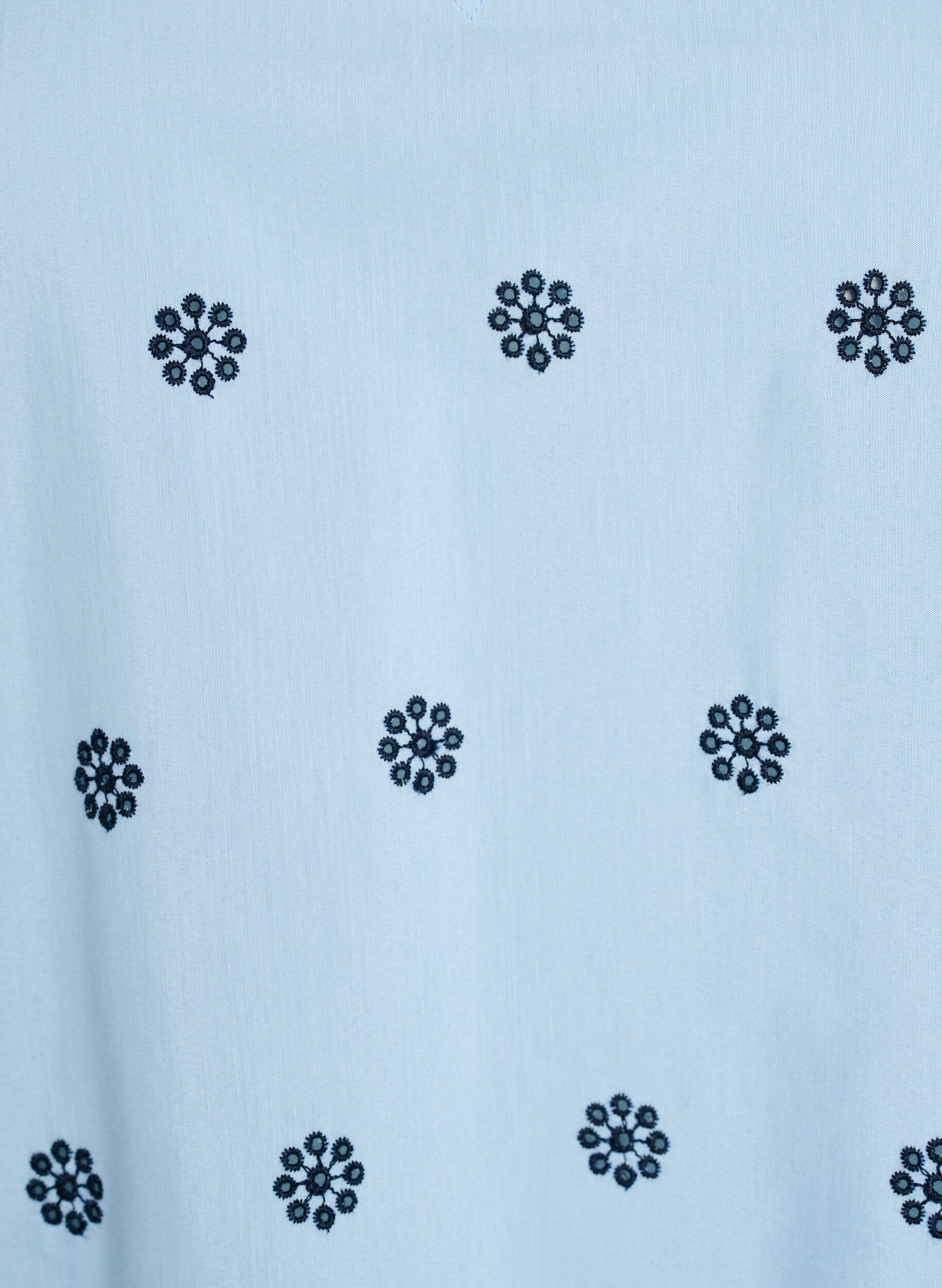 Zizzi Blouse avec manches 3/4 et motif brod&eacute;, Bleu, Packshot image number 2
