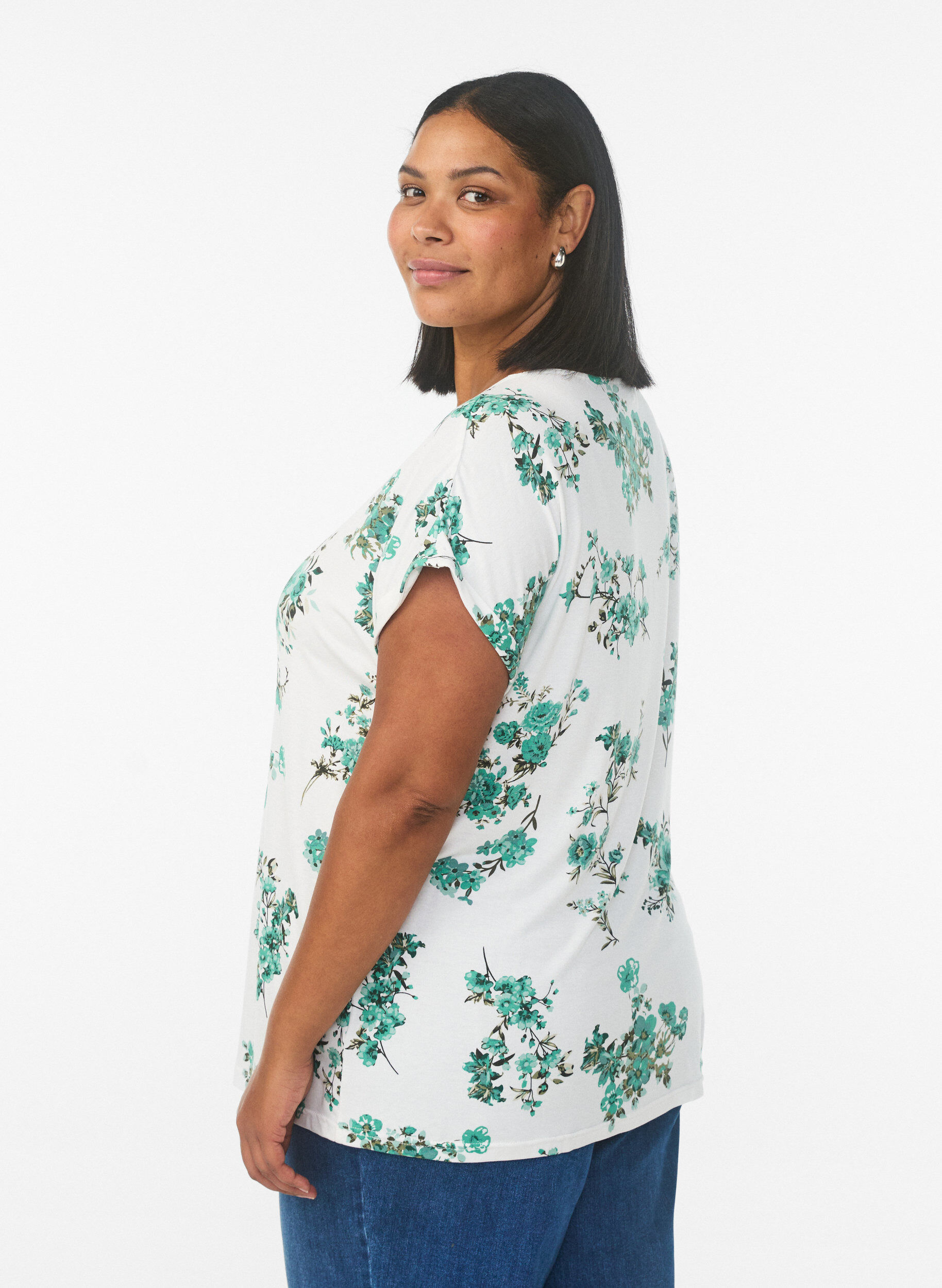 Zizzi T-shirt avec imprim&eacute; floral, Blanc, Model image number 2
