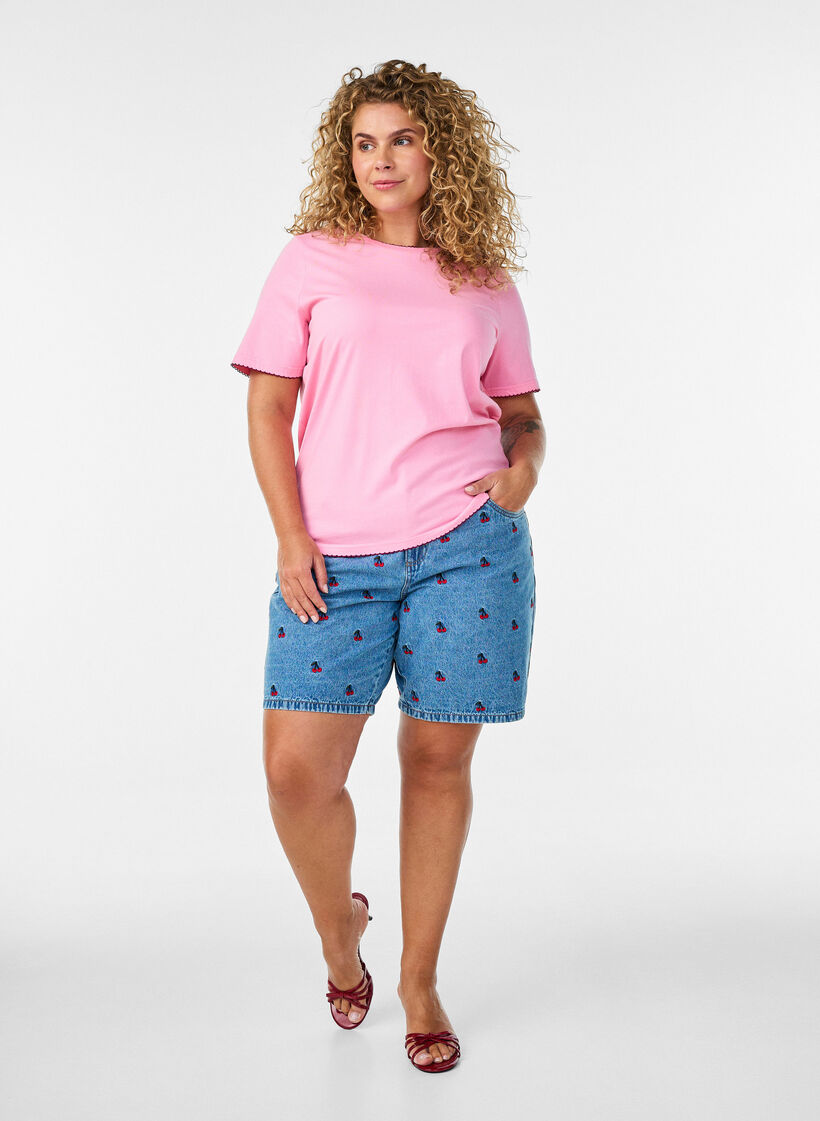 T-shirt en coton avec bords ondul&eacute;s contrastants, Rose, Model image number 1