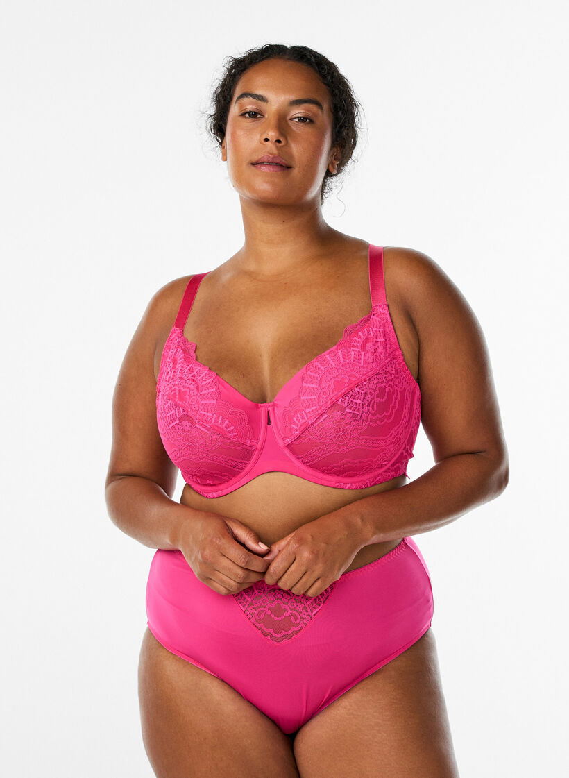 Soutien-gorge emboîtant avec armatures en dentelle, Rose, Model