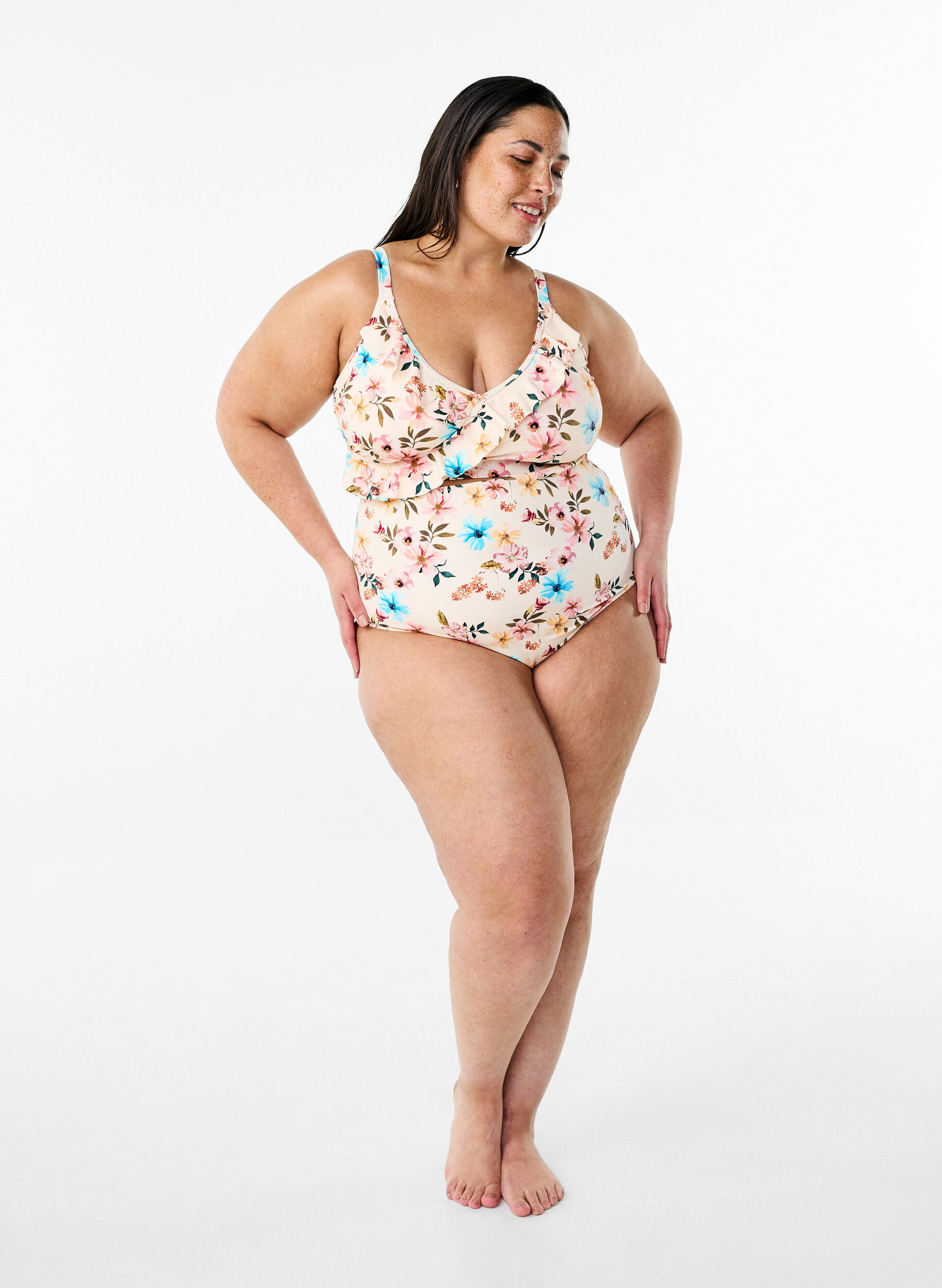 Zizzi Culotte de bikini taille tr&egrave;s haute &agrave; imprim&eacute; floral, Beige, Model image number 1