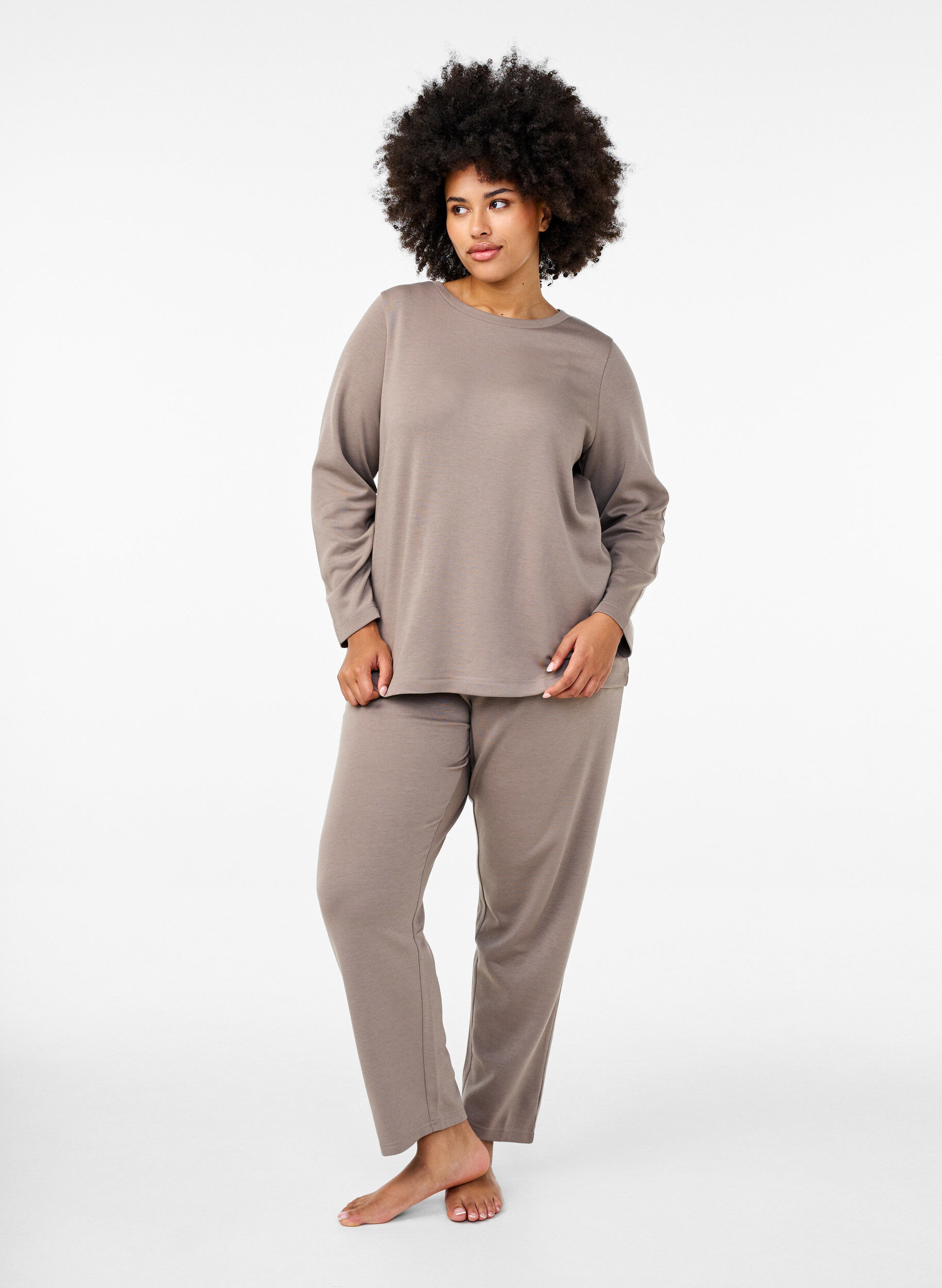 Zizzi Pantalon comprenant du modal avec ceinture &eacute;lastiqu&eacute;e, Beige, Model image number 0