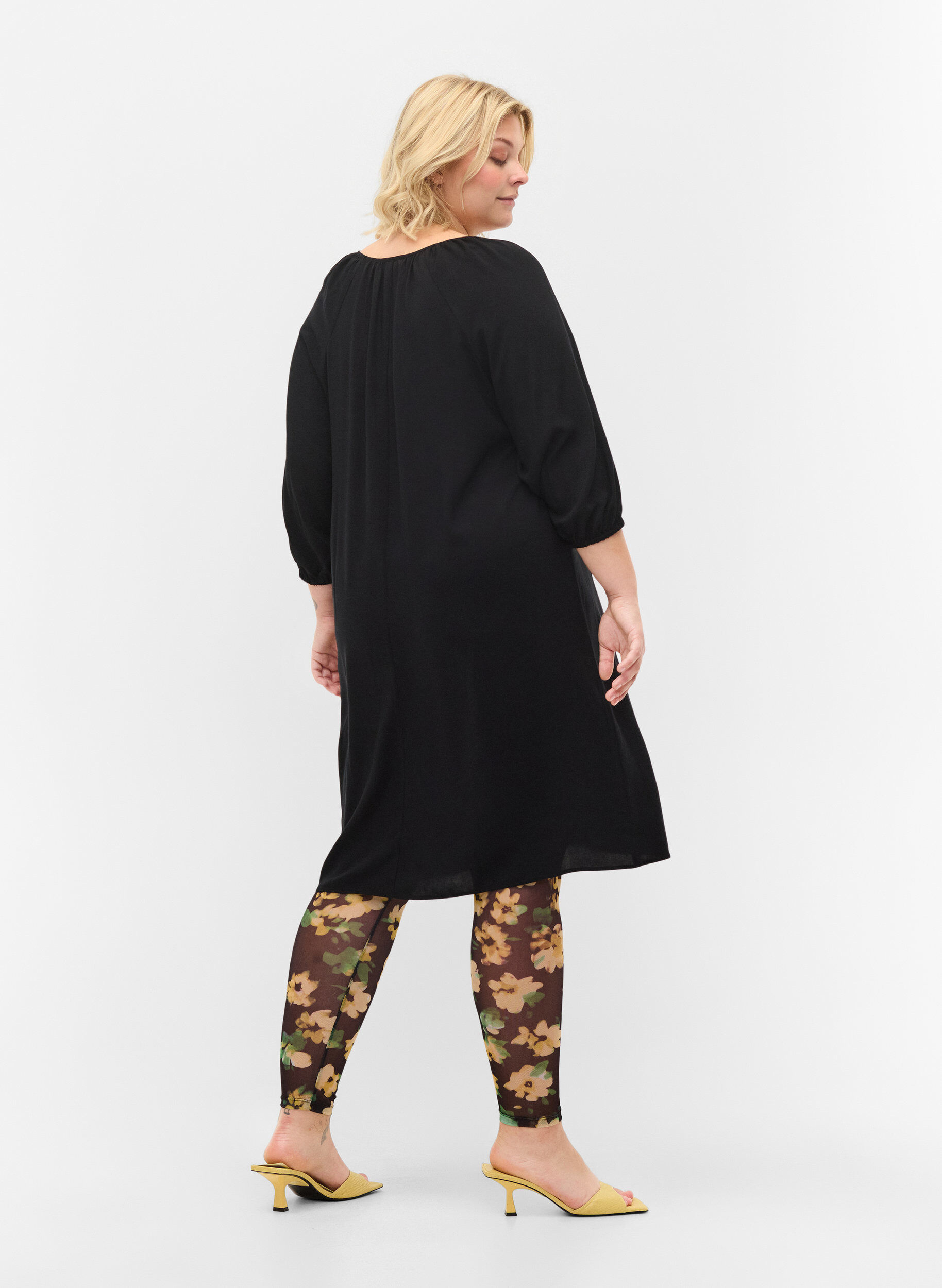 Zizzi Leggings en mesh avec imprim&eacute; floral, Yellow Green AOP, Model image number 1