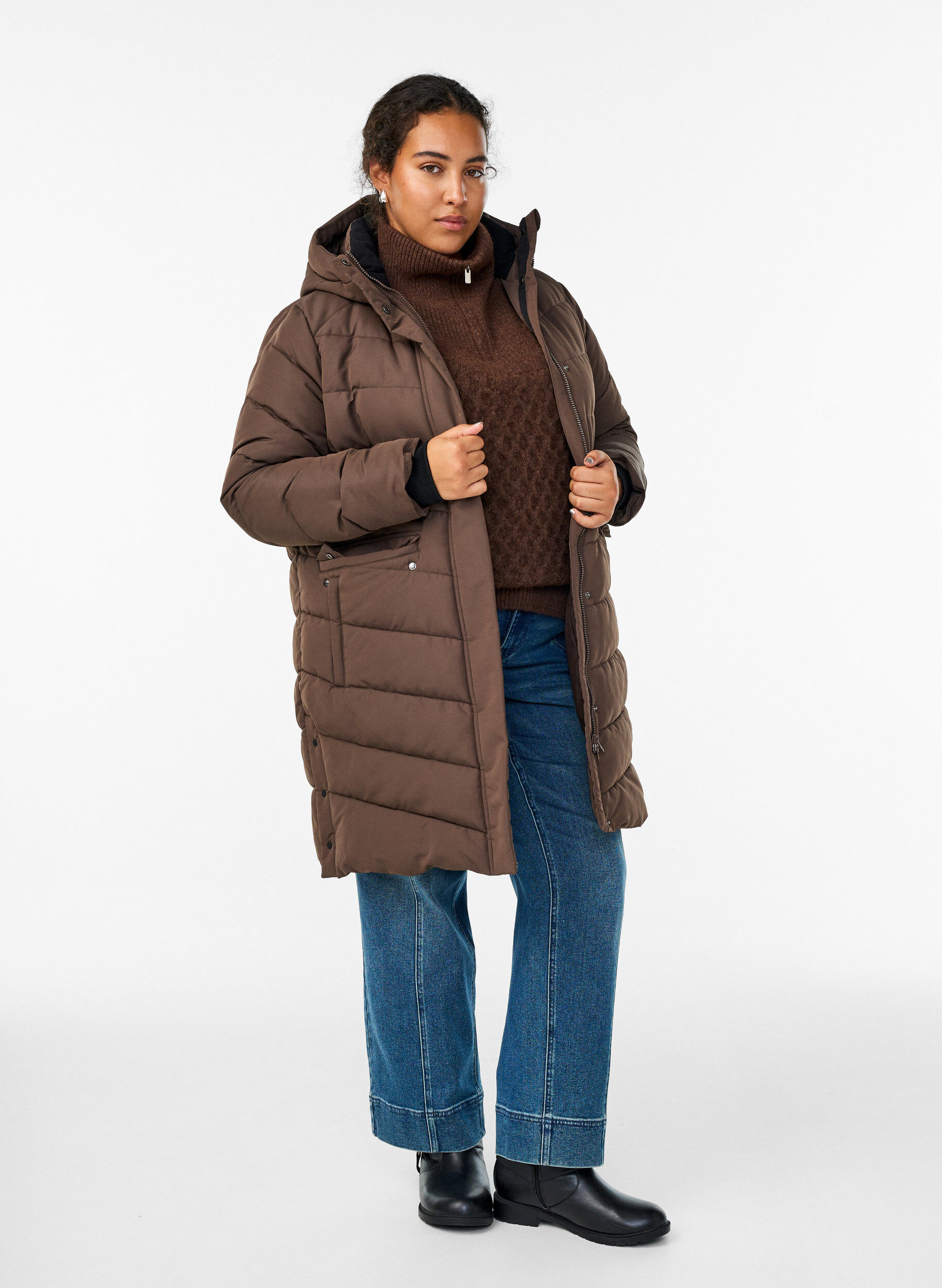 Zizzi Manteau d'hiver matelass&eacute; &agrave; capuche, Marron, Model image number 1