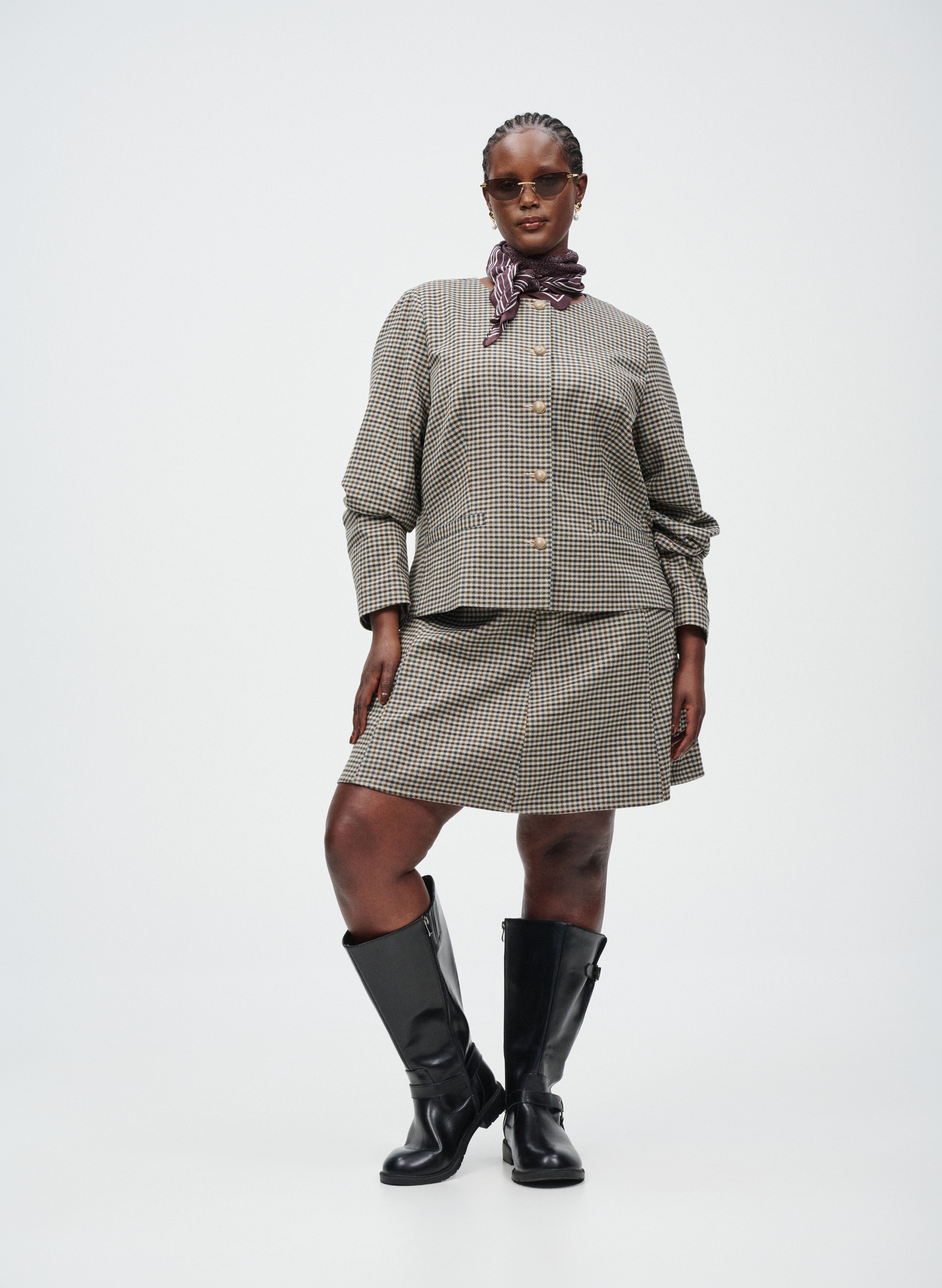 Ensemble assorti avec d&eacute;tails, , Model