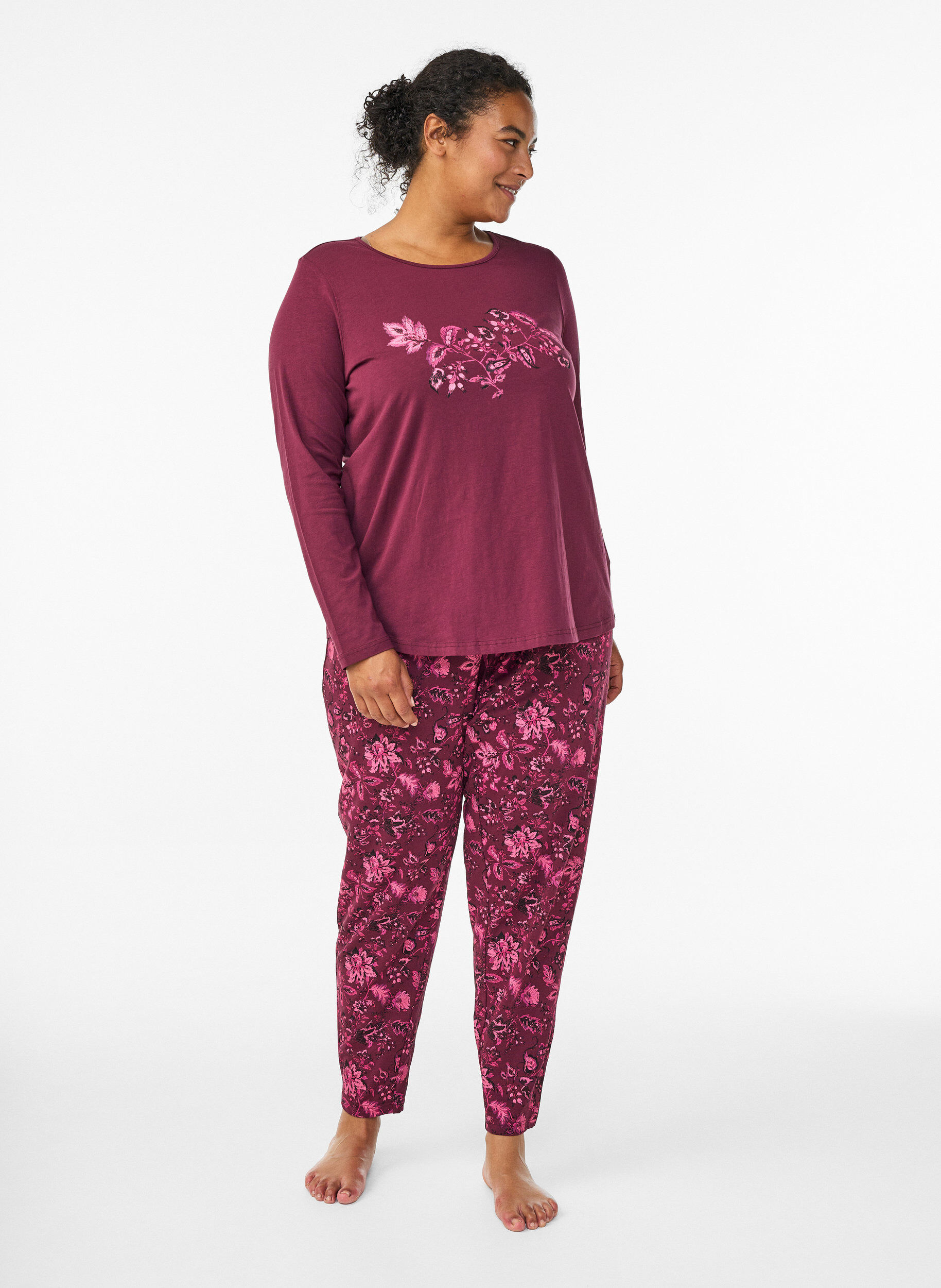 Pantalon de pyjama en coton avec imprim&eacute;, Bordeaux fonc&eacute;, Model