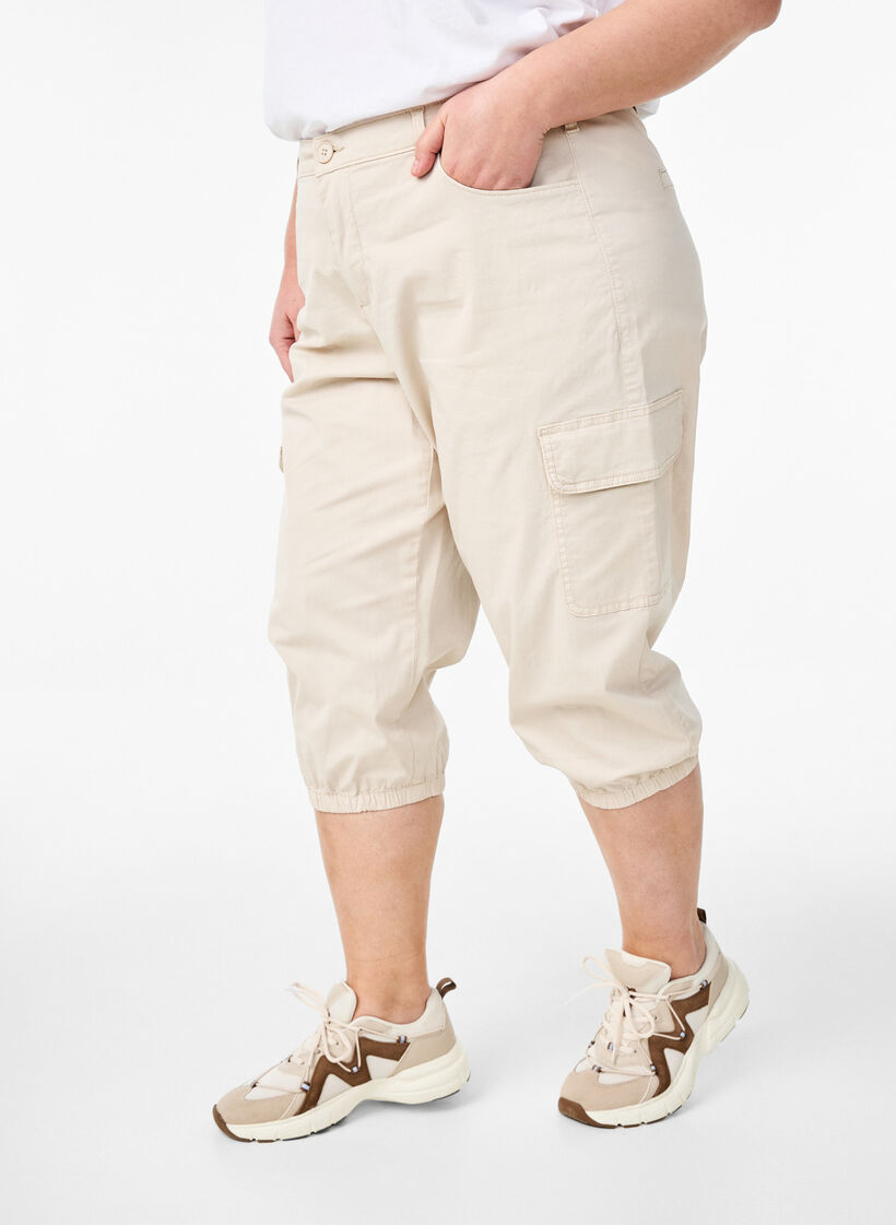 Pantacourts cargo à taille haute, Beige, Model image number 2