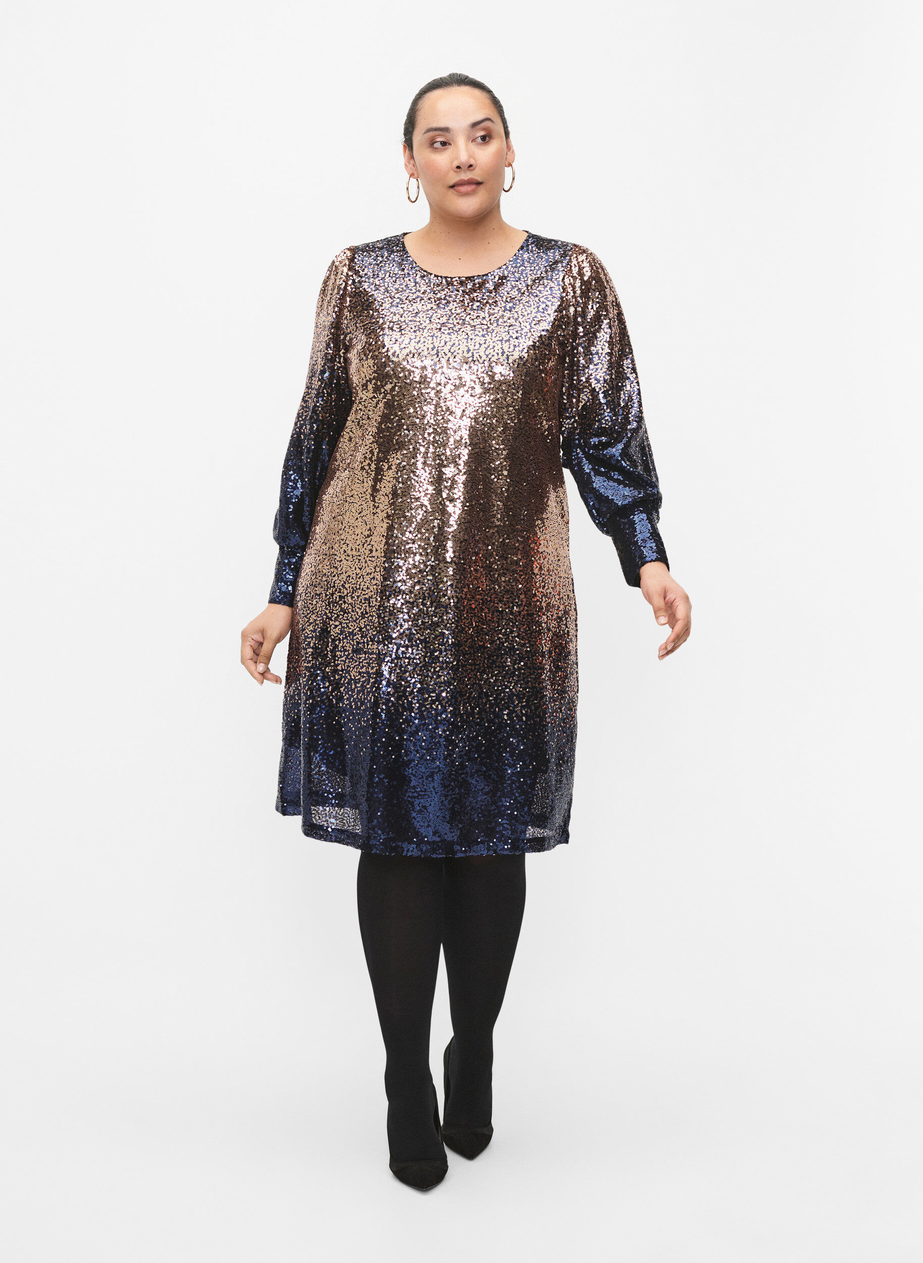 Zizzi Robe &agrave; paillettes avec manches bouffantes, Evening Blue Cobber, Model image number 4
