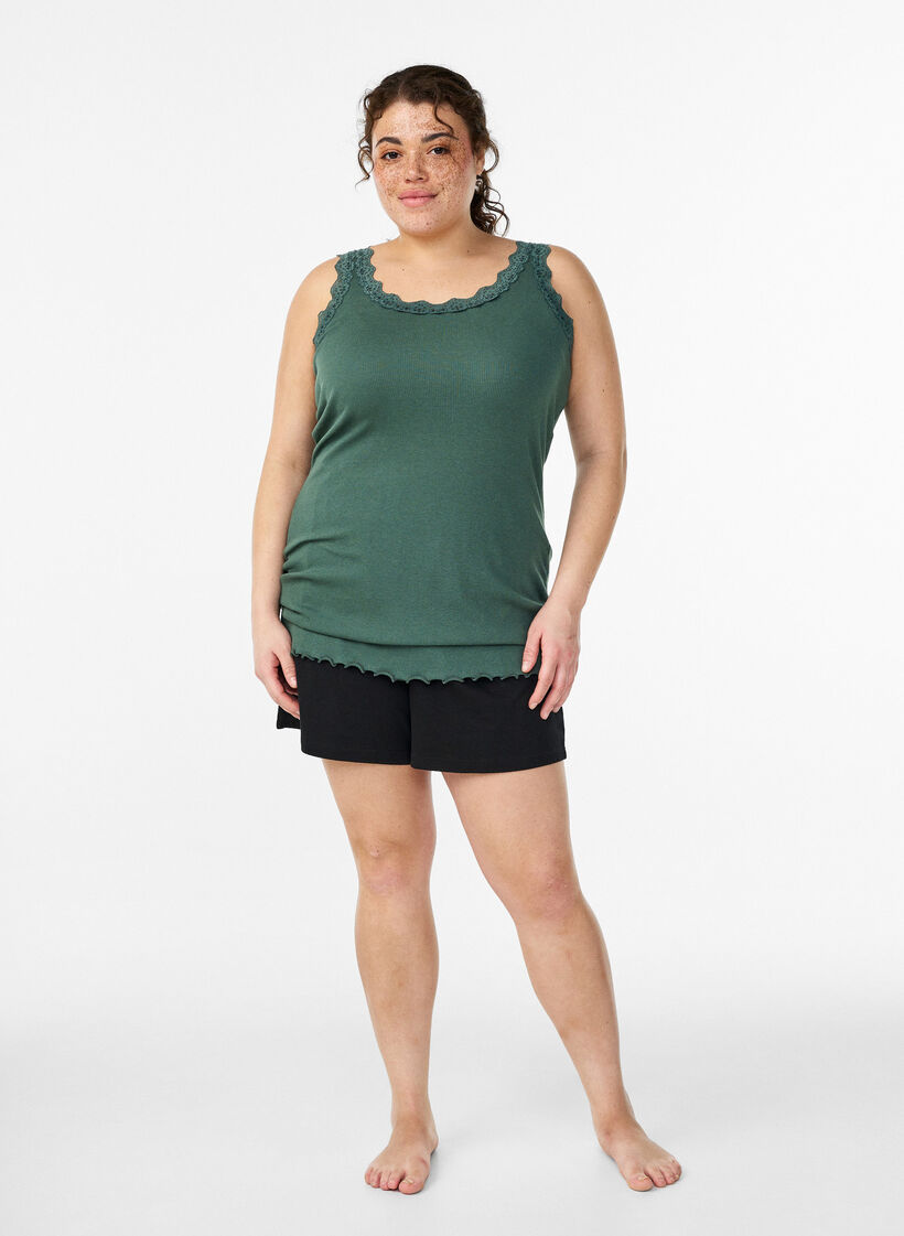 Haut avec bordure en dentelle, Vert fonc&eacute;, Model image number 1