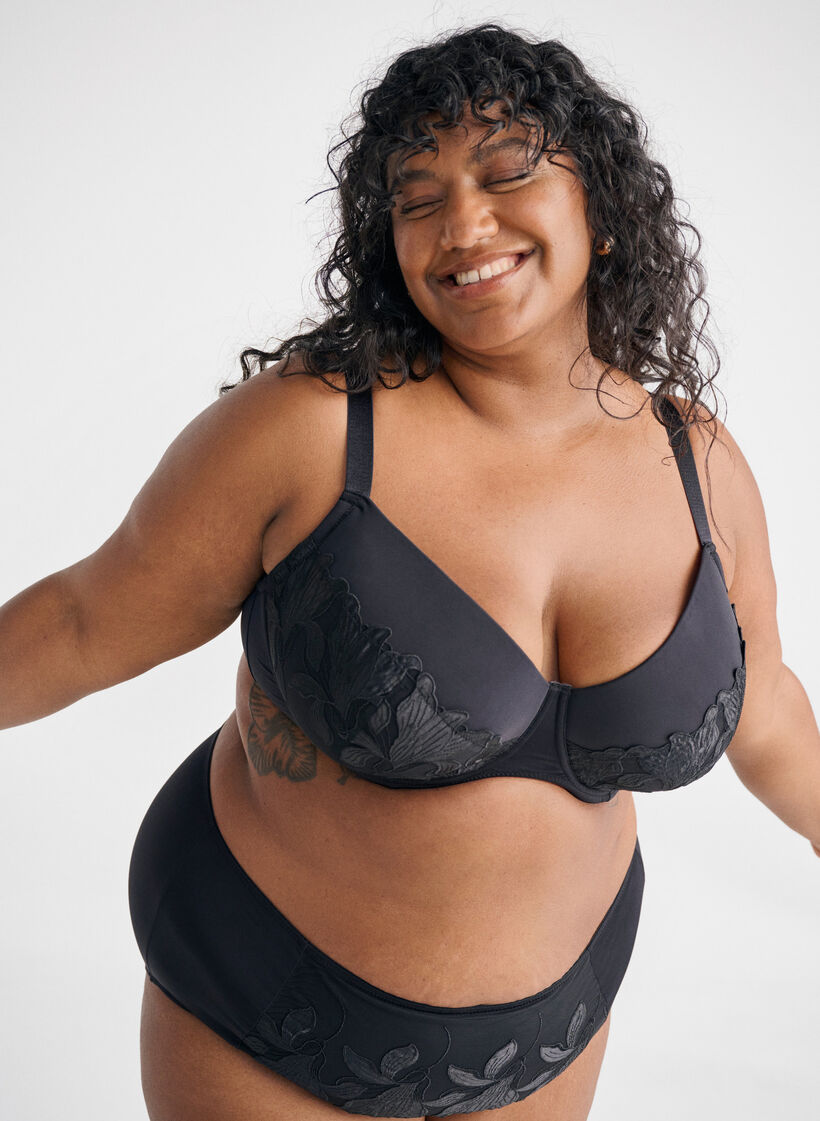 Soutien-gorge rembourré avec broderie florale, Noir, Image image number 0