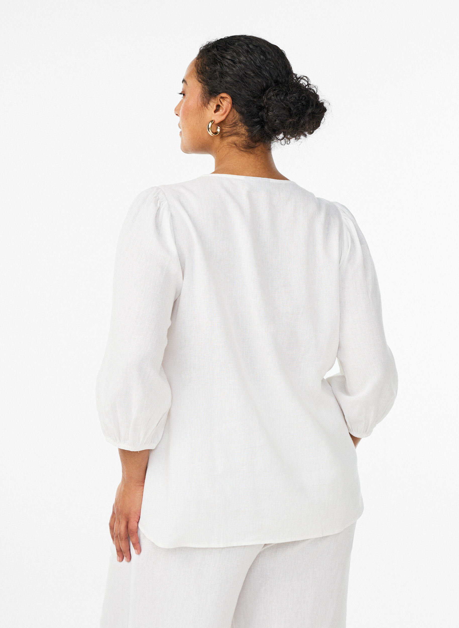 Zizzi Chemisier en lin et viscose avec manches 3/4, Blanc, Model image number 2