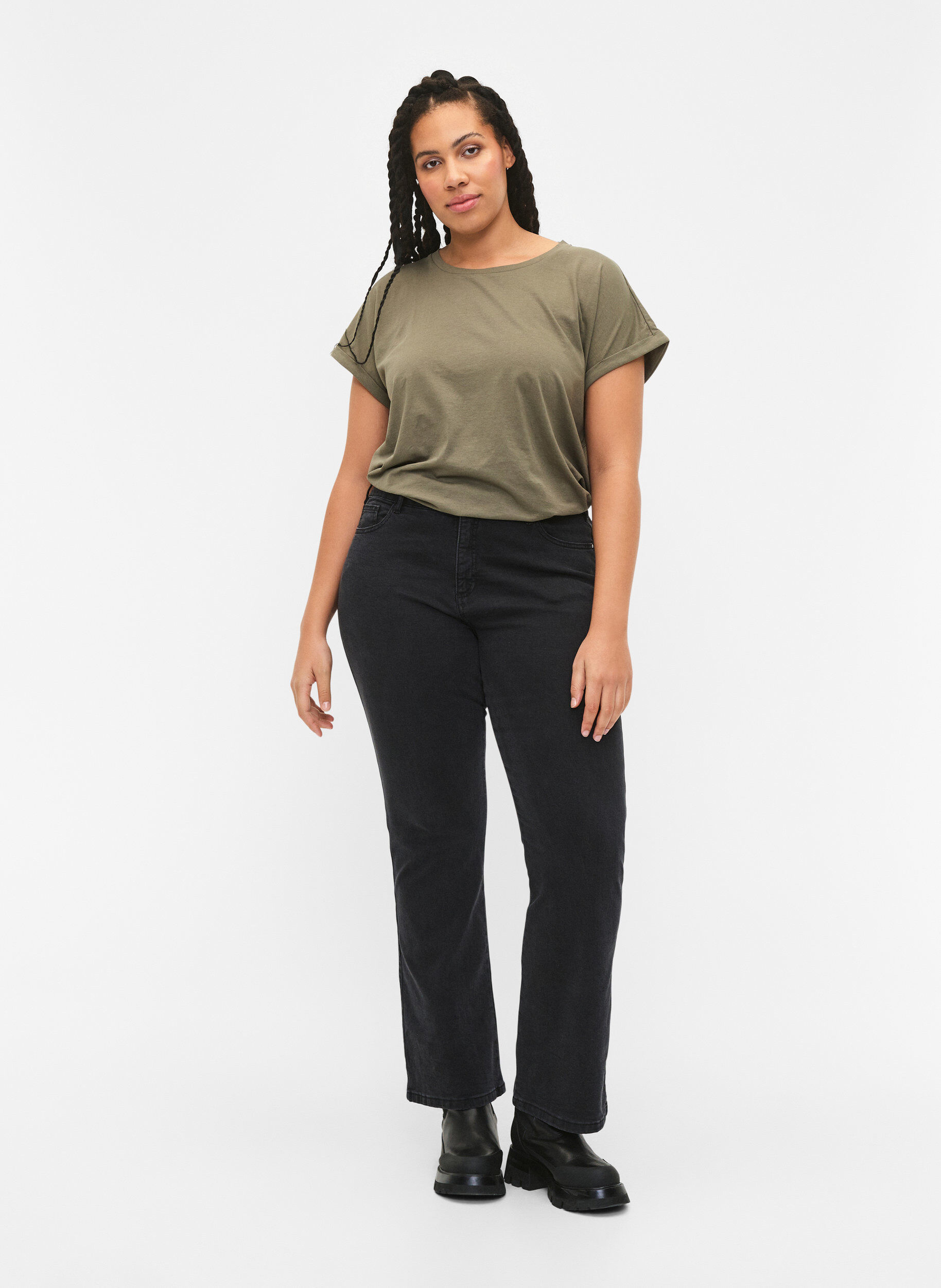 Zizzi2 packs de t-shirts &agrave; manches courtes, Vert Kaki, Model image number 1