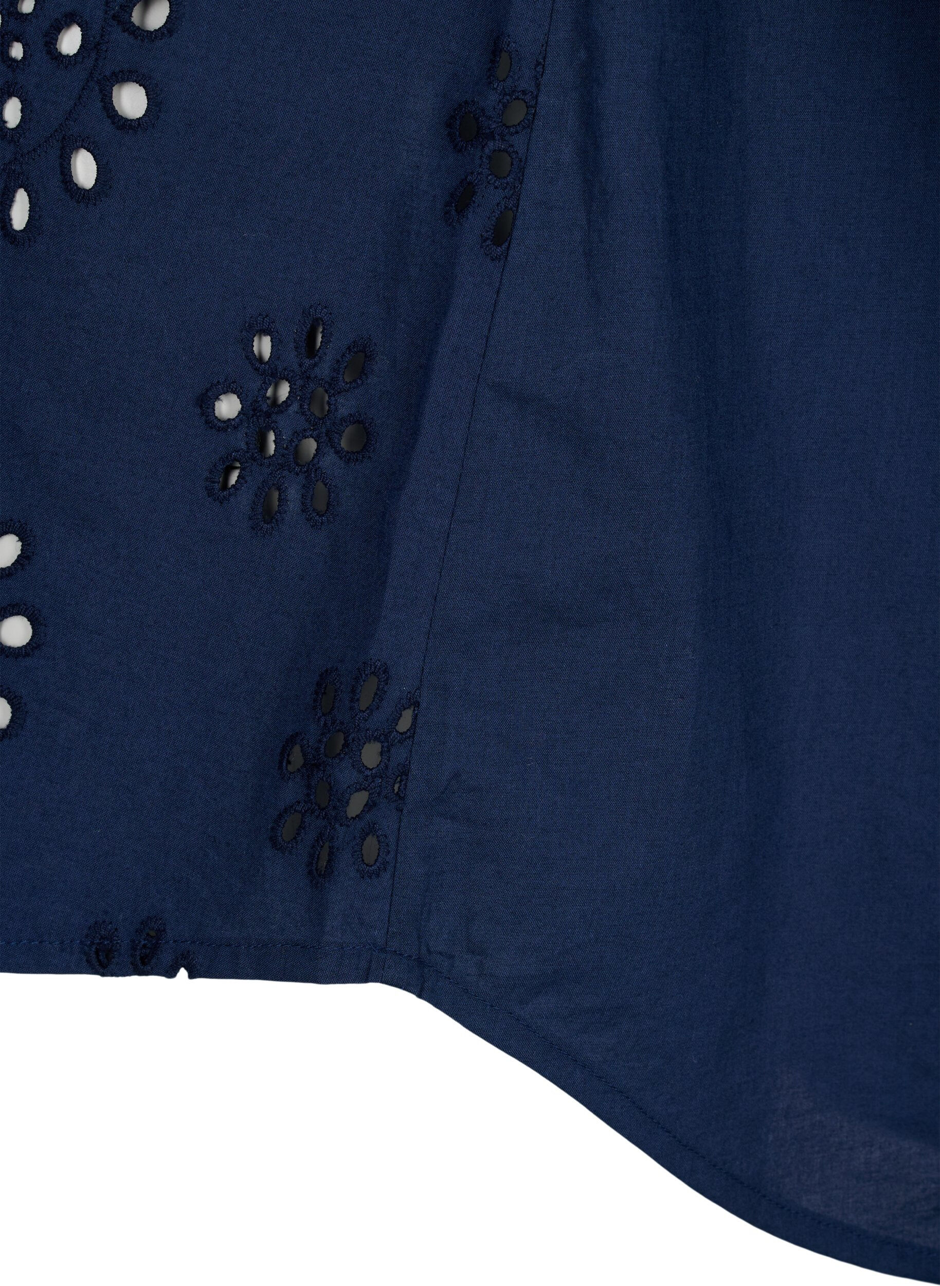 Zizzi Chemisier avec broderie anglaise et manches 3/4, Navy Blazer, Packshot image number 4