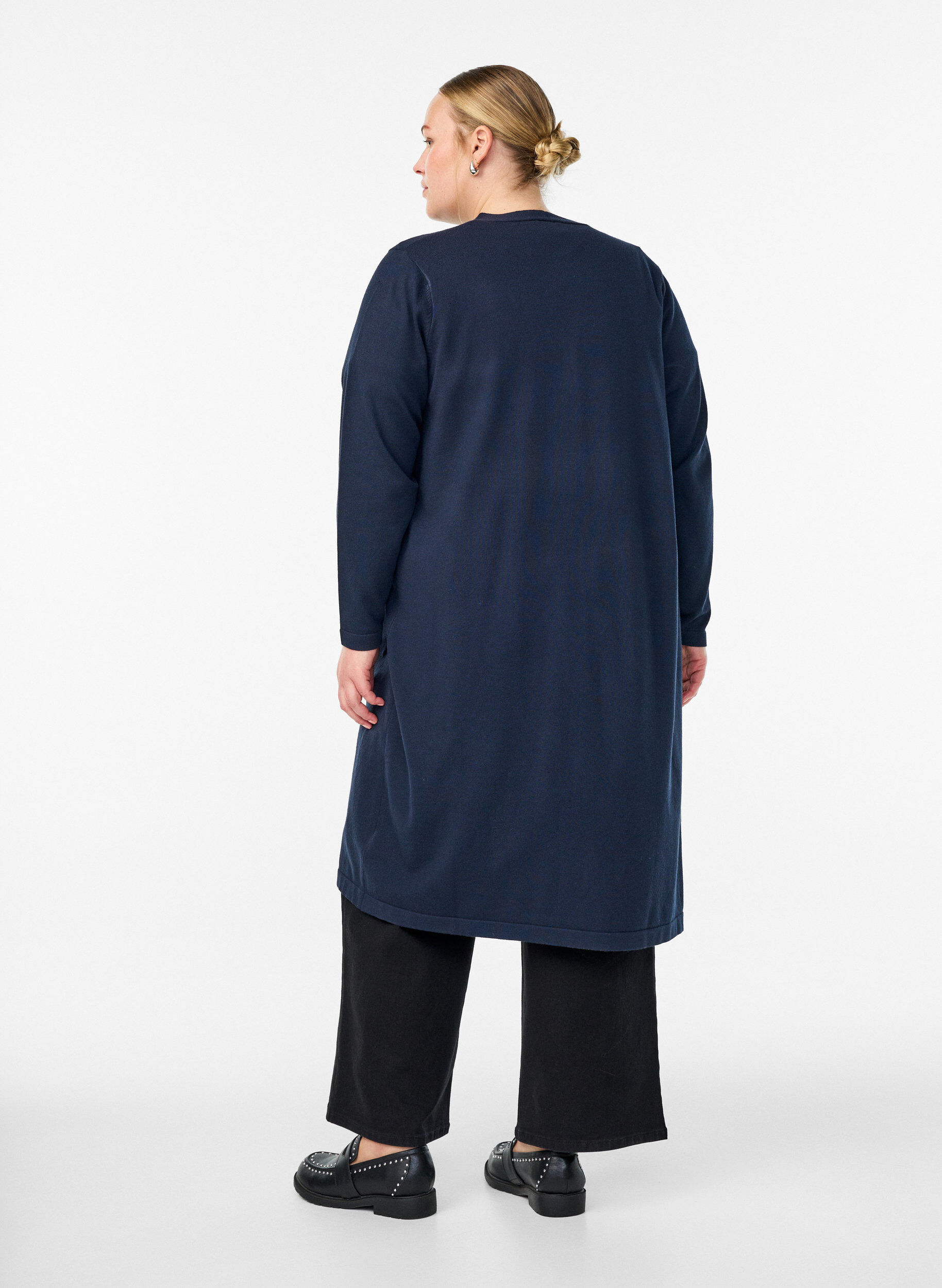 Zizzi Cardigan long ouvert avec poches, Bleu, Model image number 1
