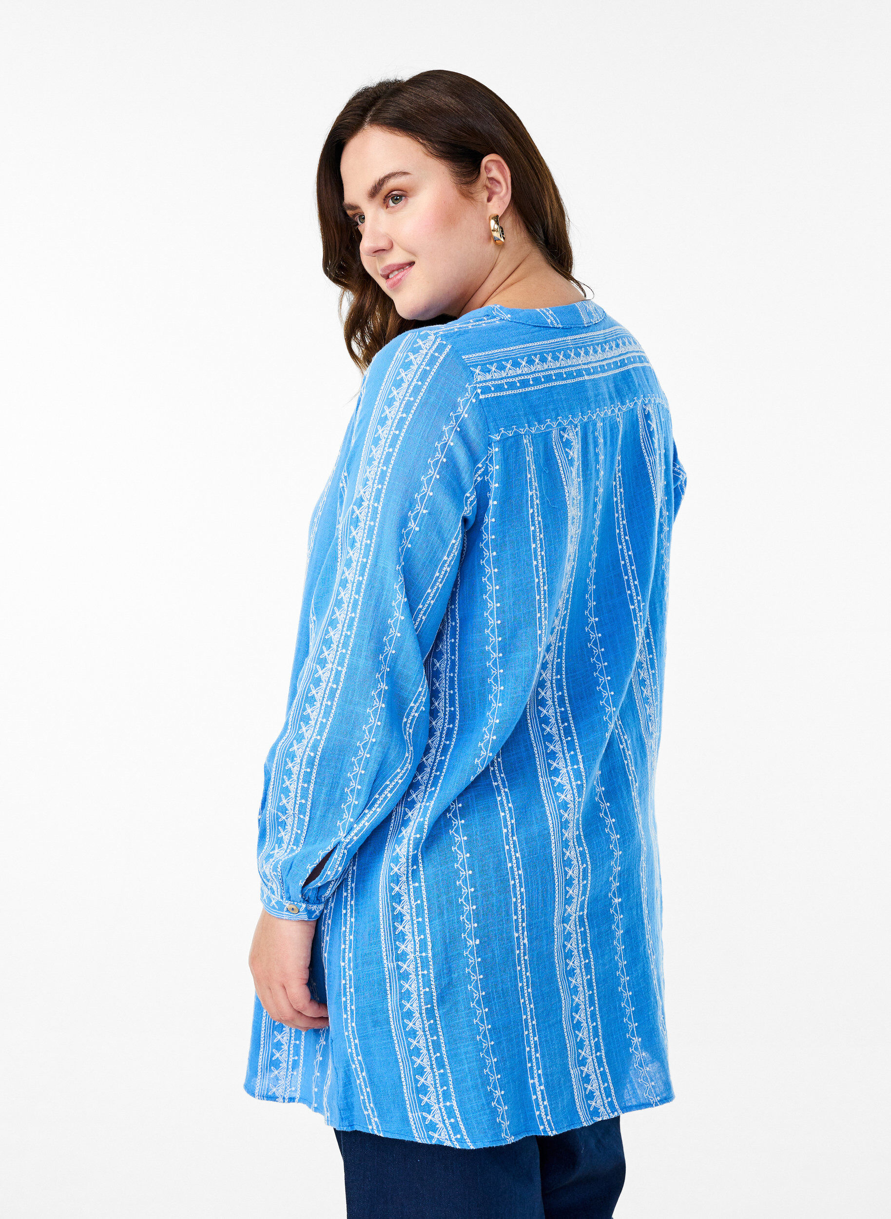 Zizzi Tunique avec motif brod&eacute;, Bleu, Model image number 2