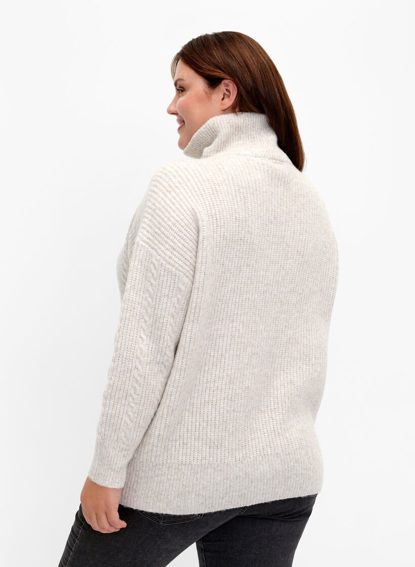 Pull en maille torsadée avec fermeture éclair, Pumice Stone Mel., Model image number 1