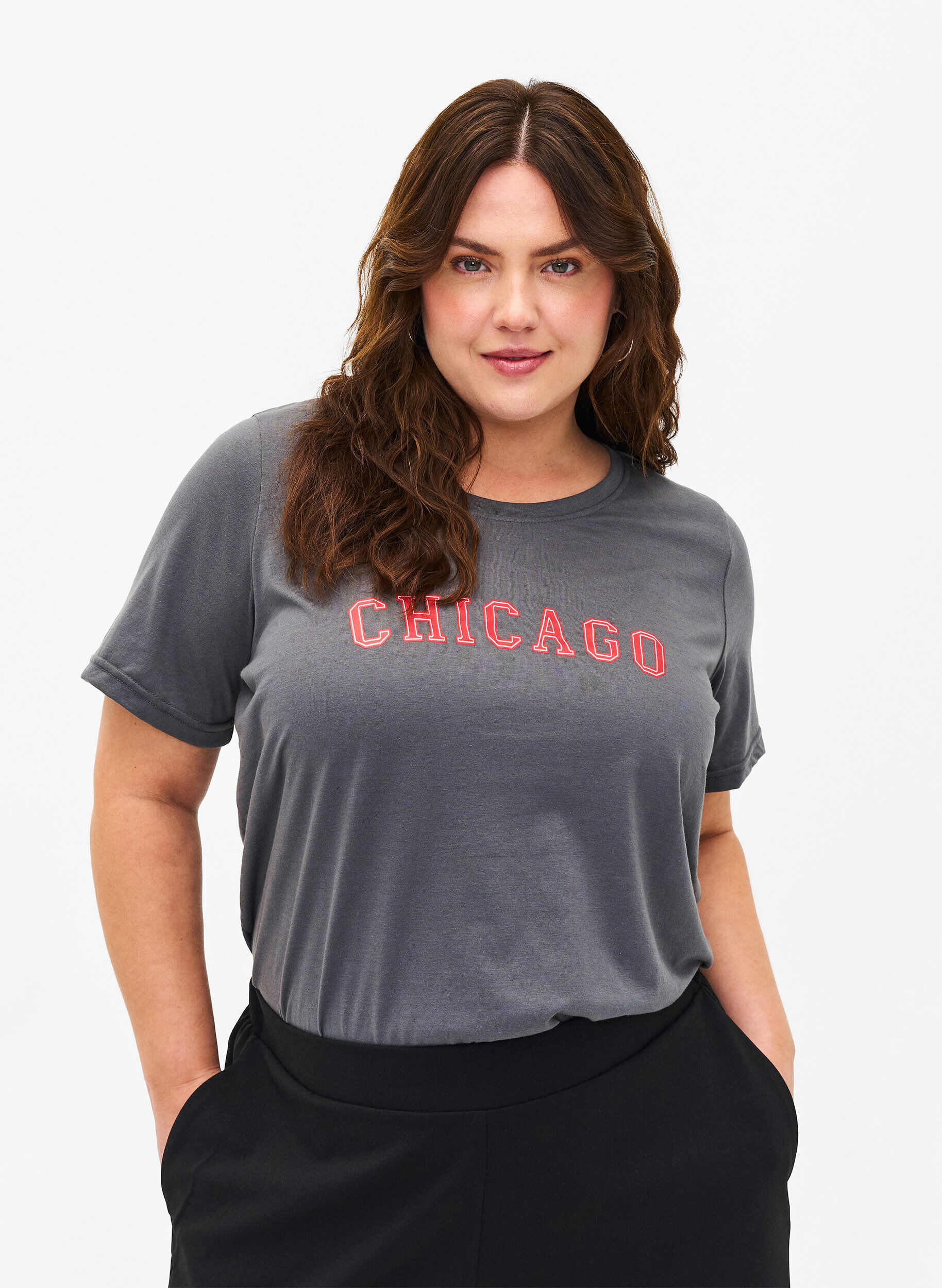 Zizzi FLASH - T-shirt avec motif, Iron Gate Chicago, Model image number 0