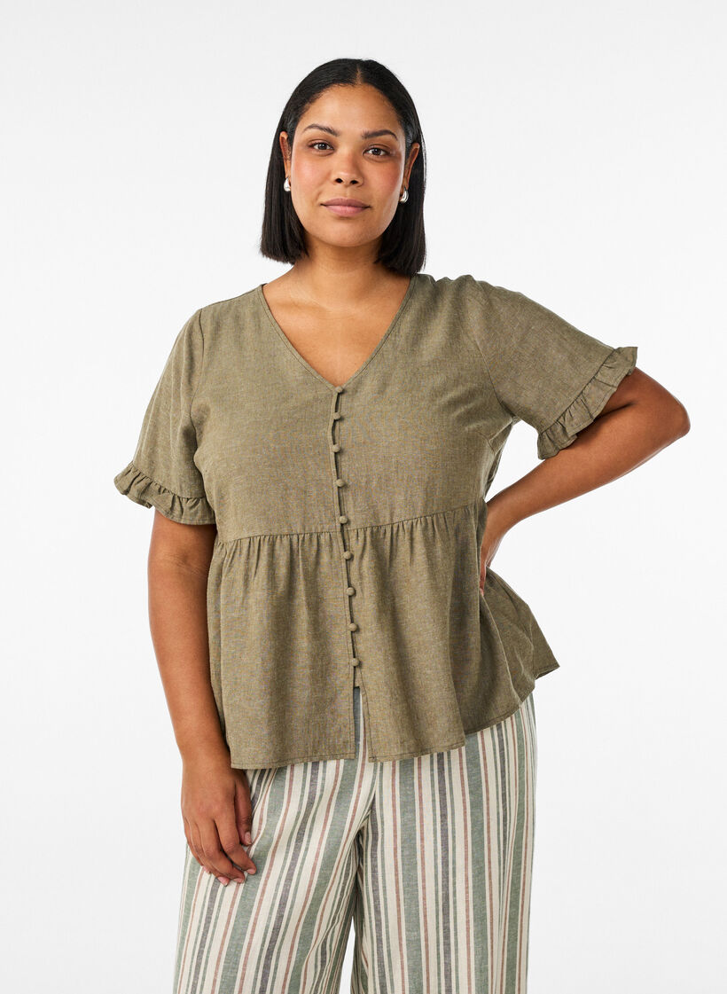 Blouse en lin et viscose avec un col en V et une fermeture boutonn&eacute;e, Vert, Model image number 0