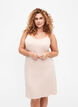 Dessous de robe en viscose uni, Vanille, Model image number 0