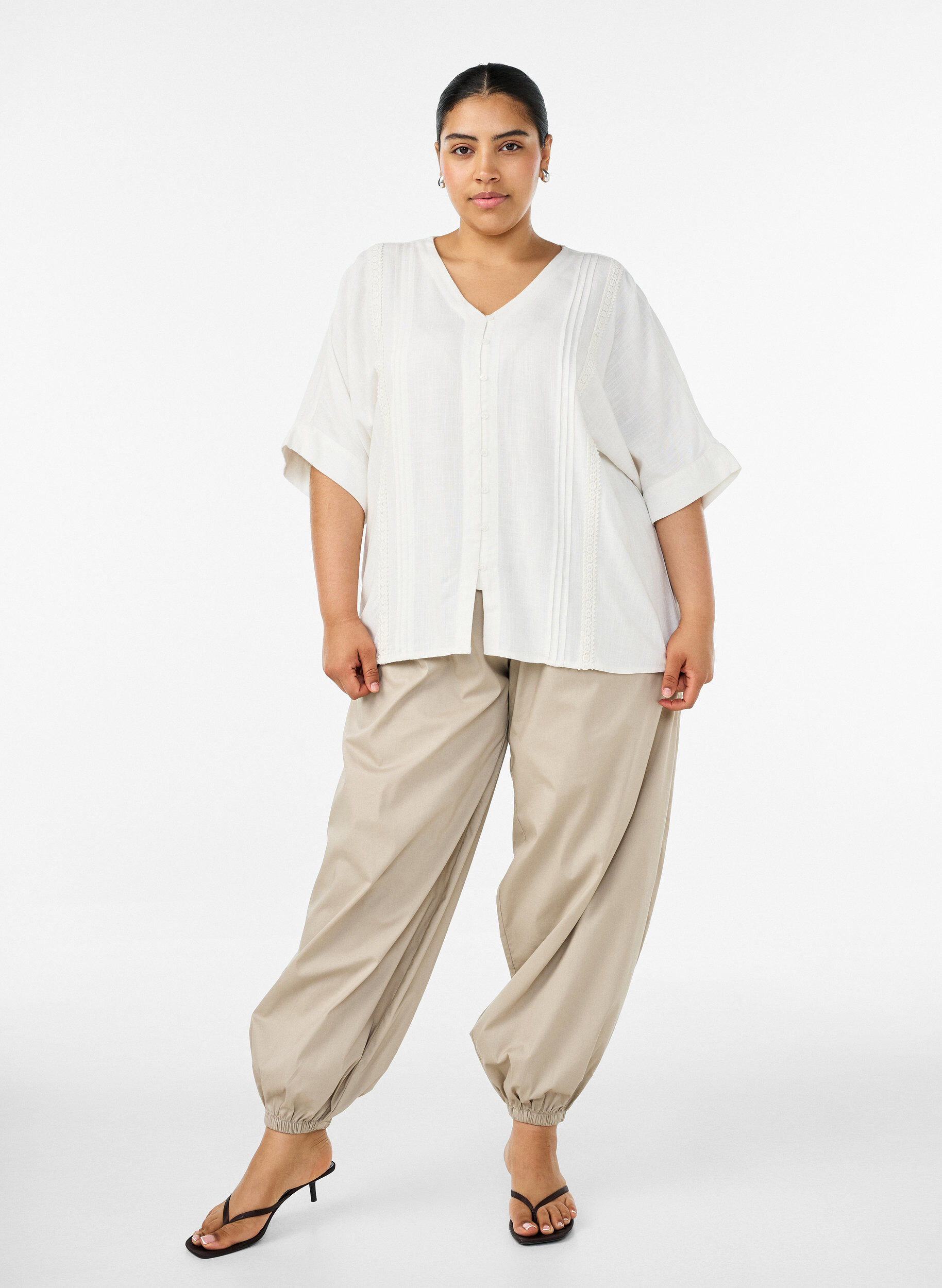 ZizziBlouse en viscose avec bordure crochet et boutons, Vanille, Model image number 1
