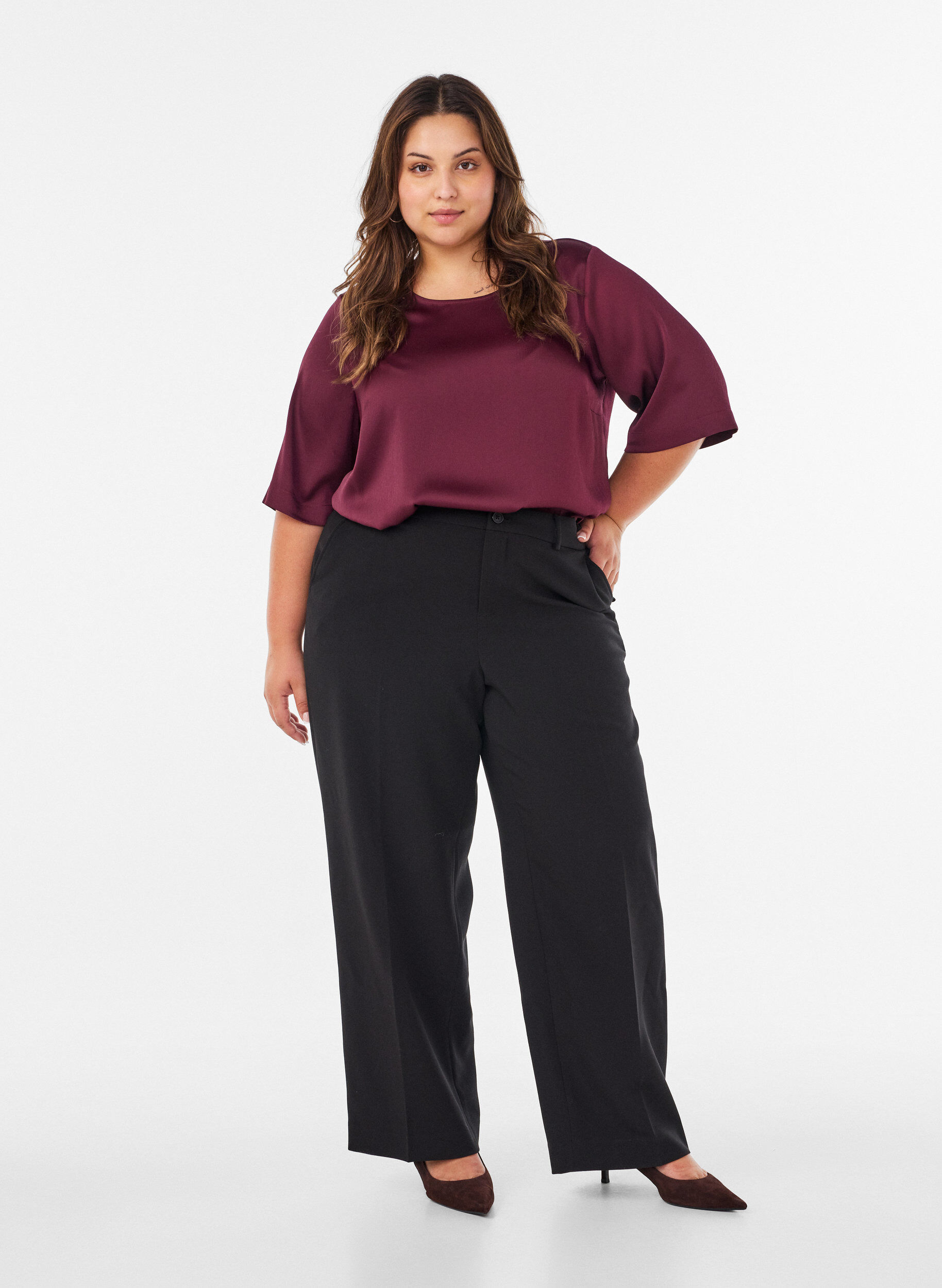 ZizziBlouse en satin &agrave; manches au coude, Bordeaux, Model image number 1